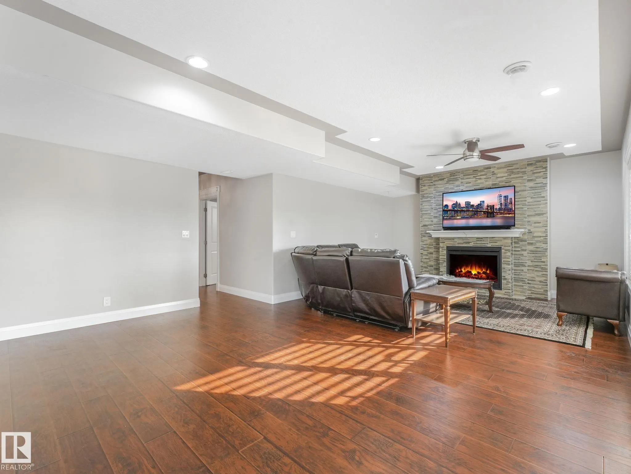 515 Callaghan Pt
