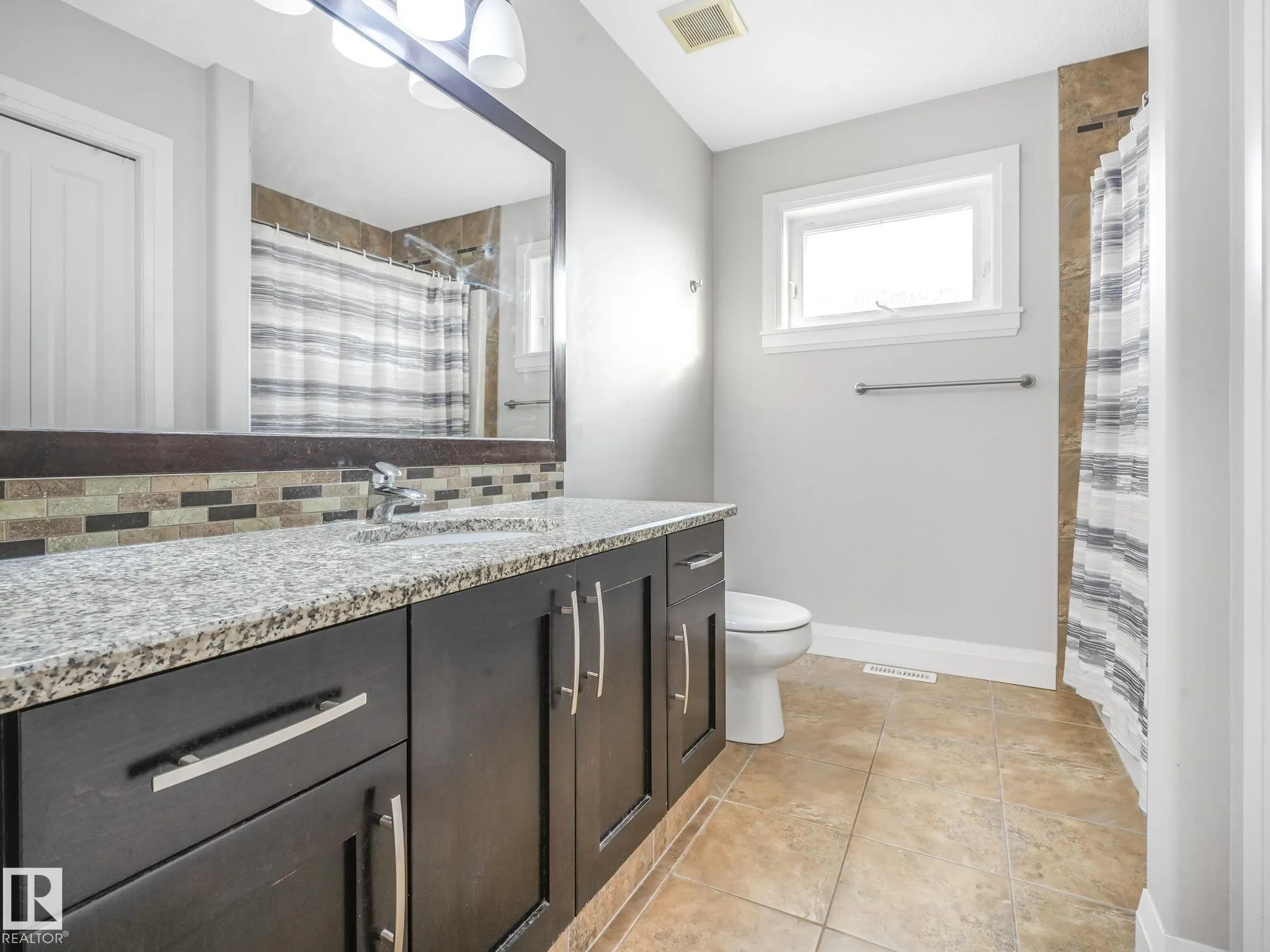 515 Callaghan Pt
