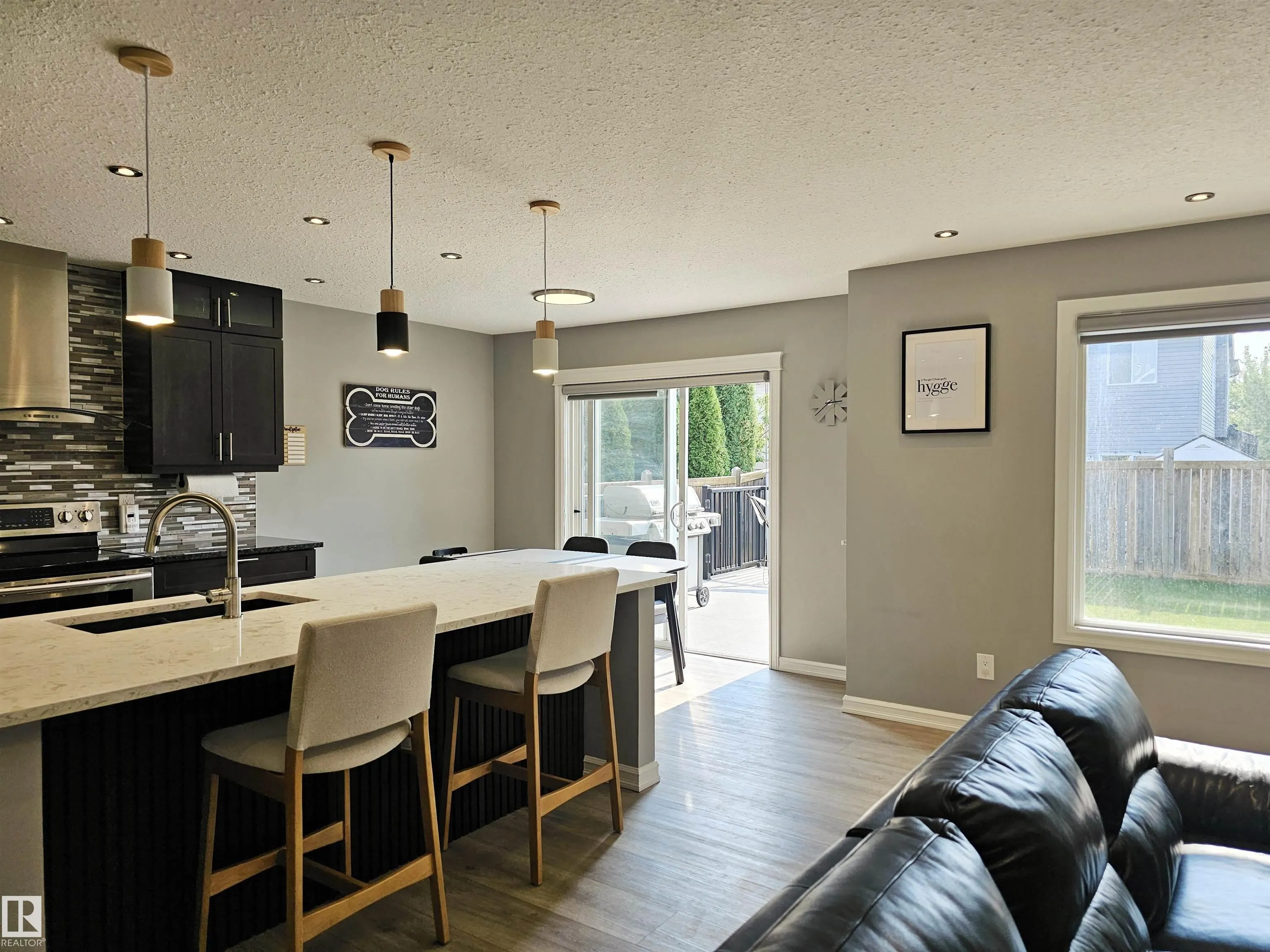 66 ERIN RIDGE Drive