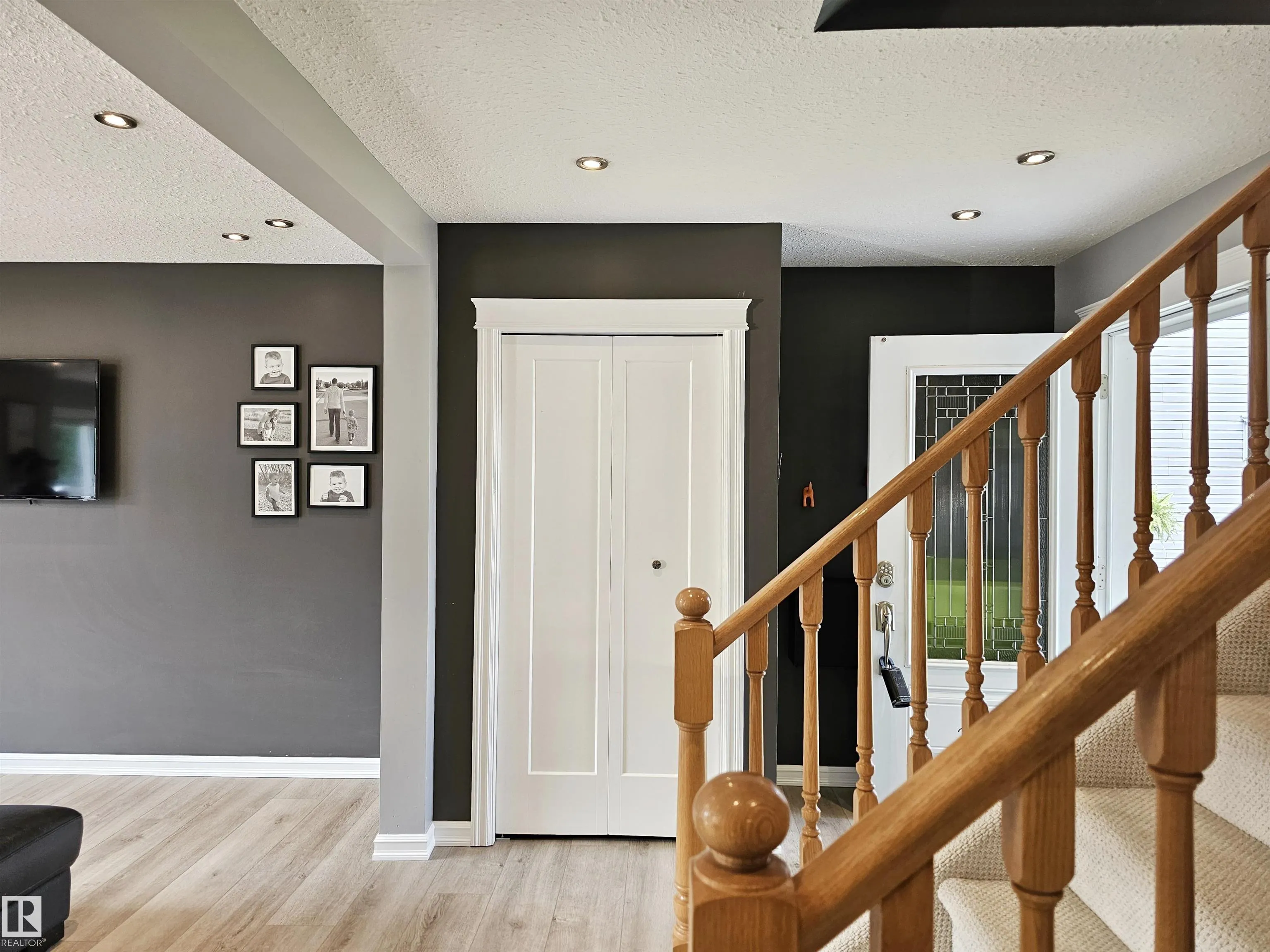 66 ERIN RIDGE Drive