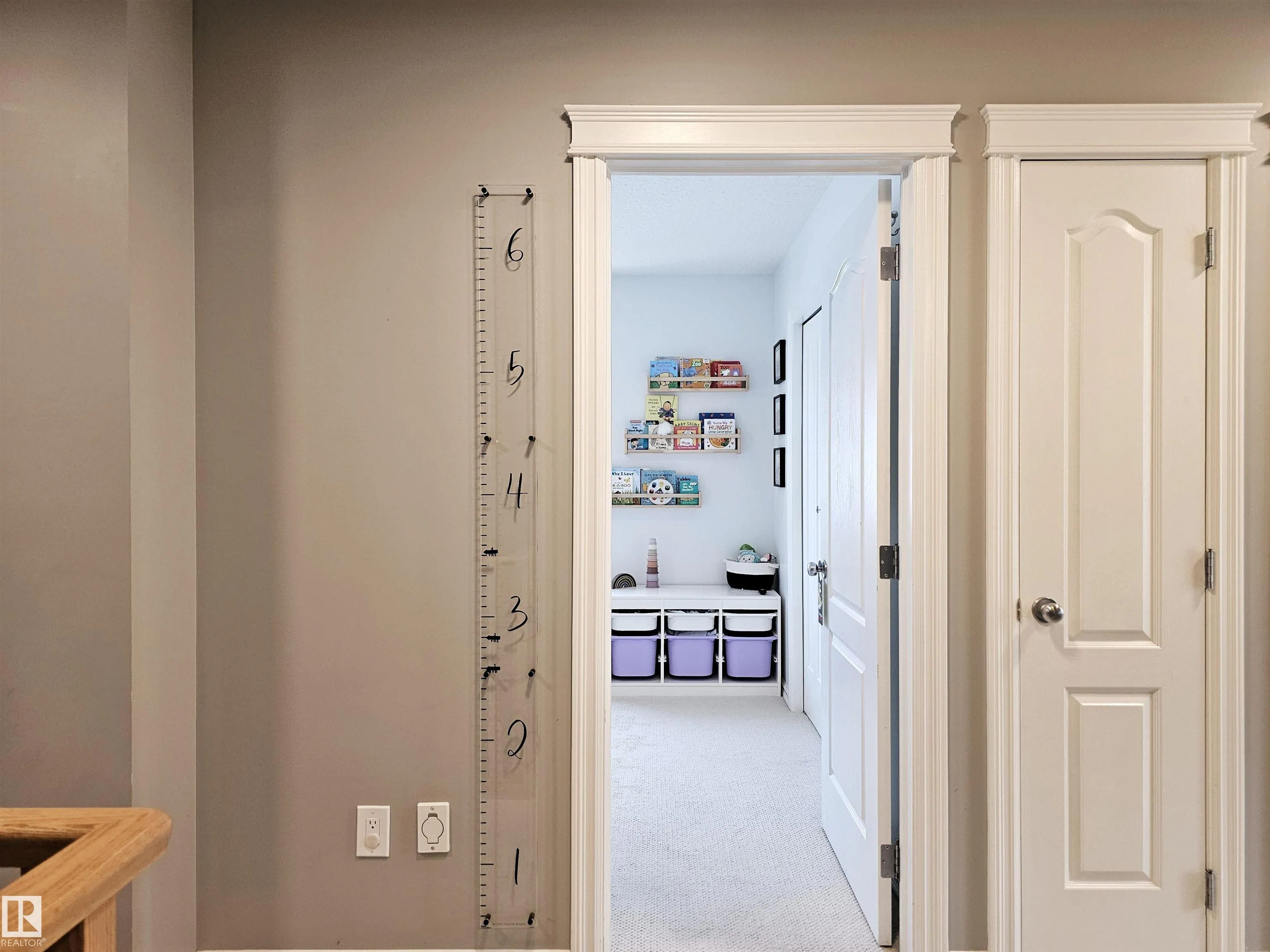 66 ERIN RIDGE Drive