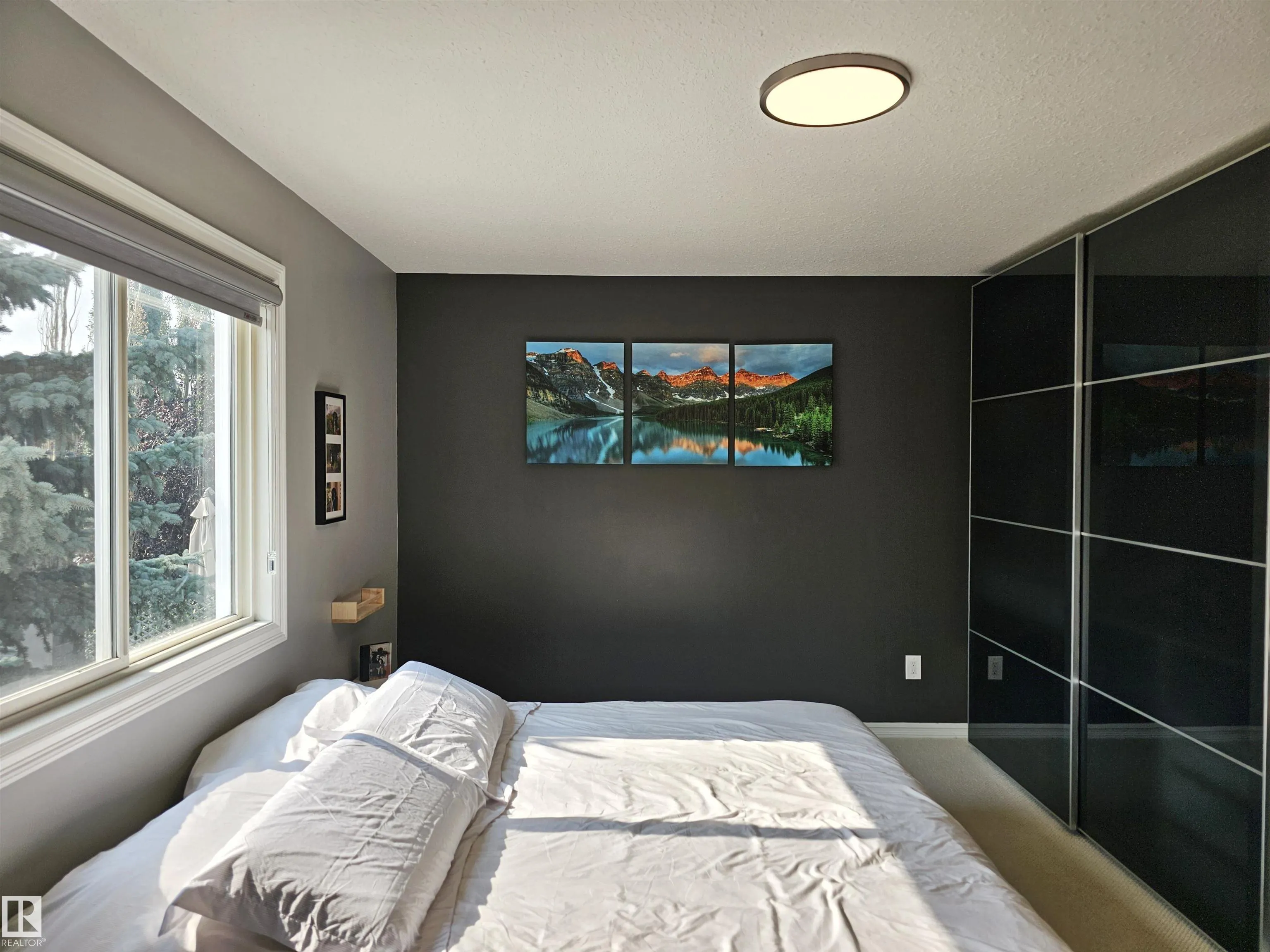 66 ERIN RIDGE Drive