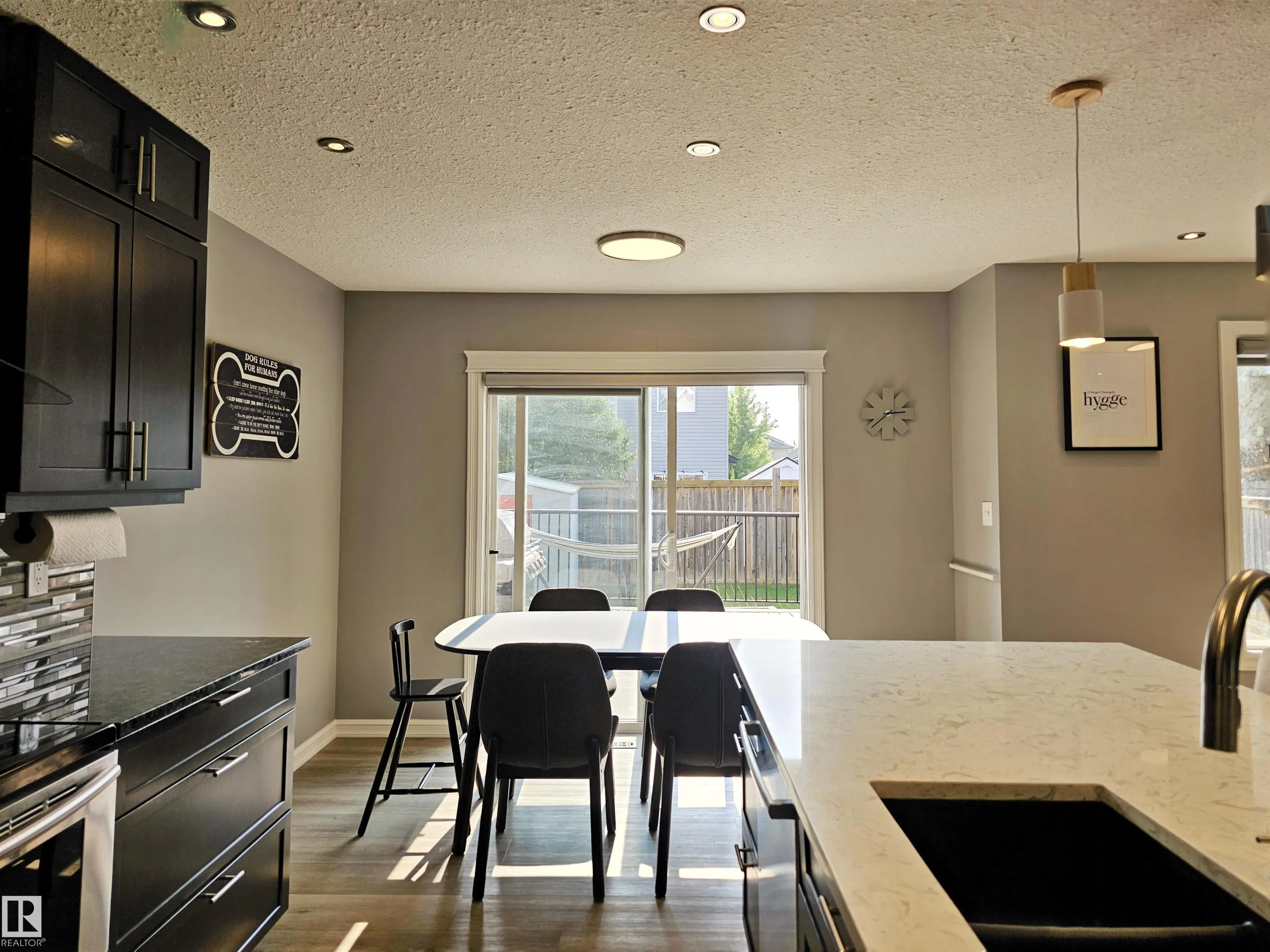 66 ERIN RIDGE Drive