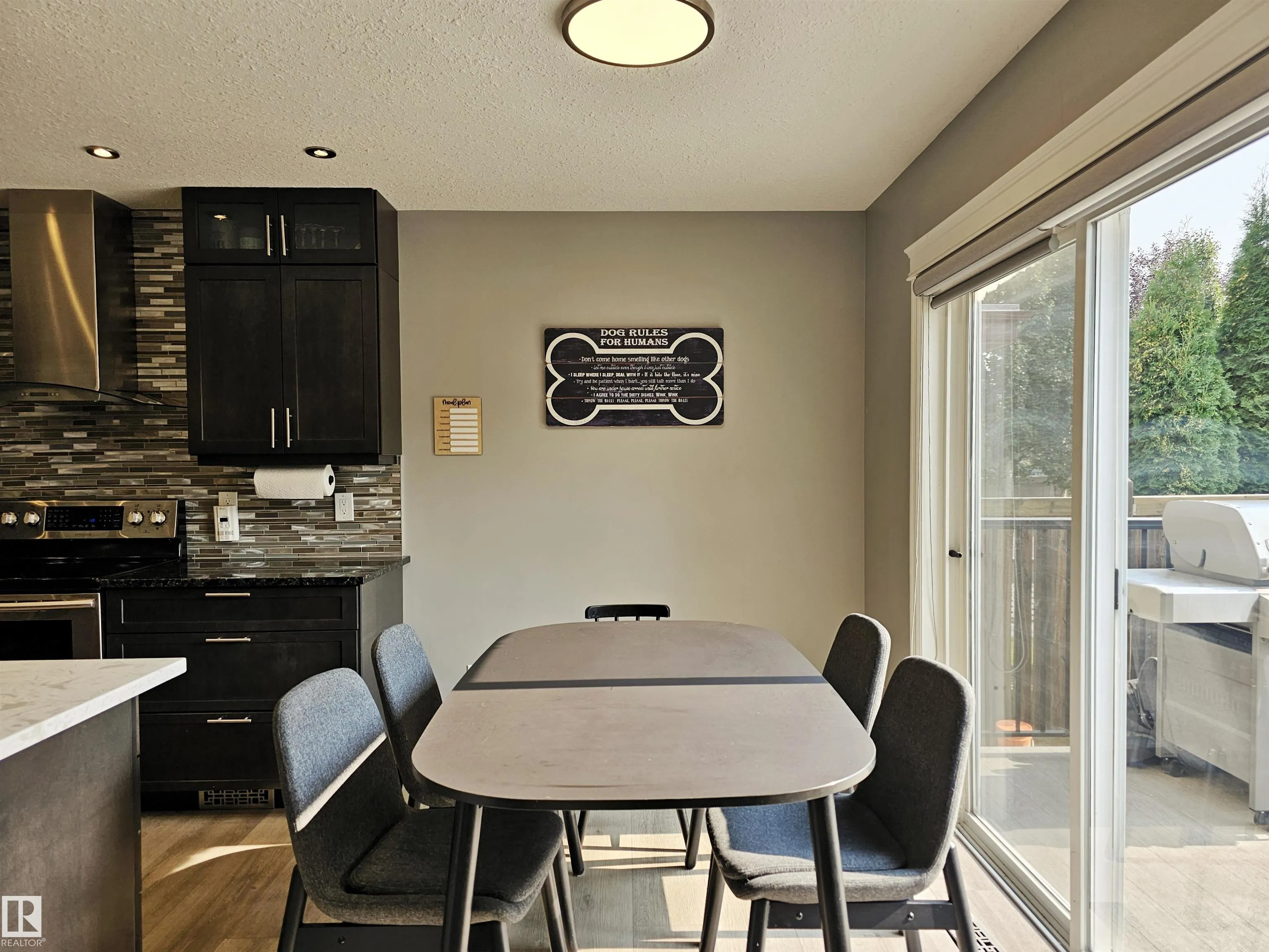 66 ERIN RIDGE Drive