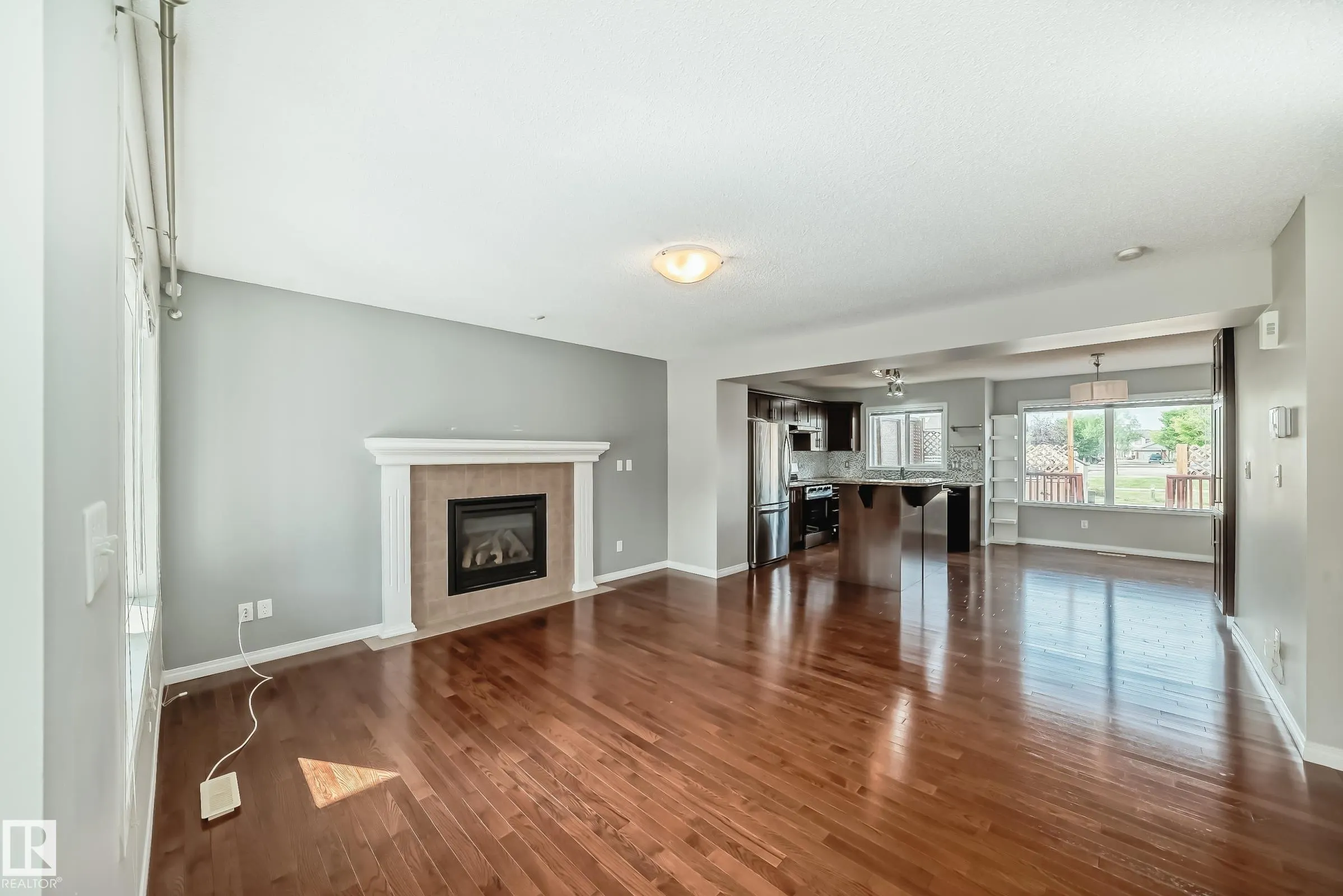 7707 SCHMID Crescent