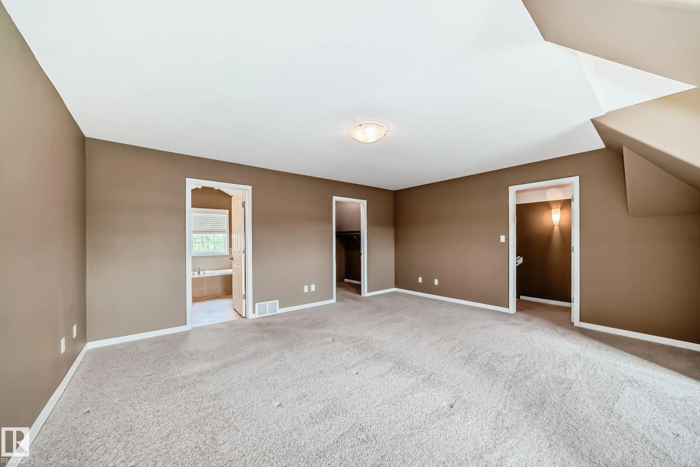 4367 VETERANS Way