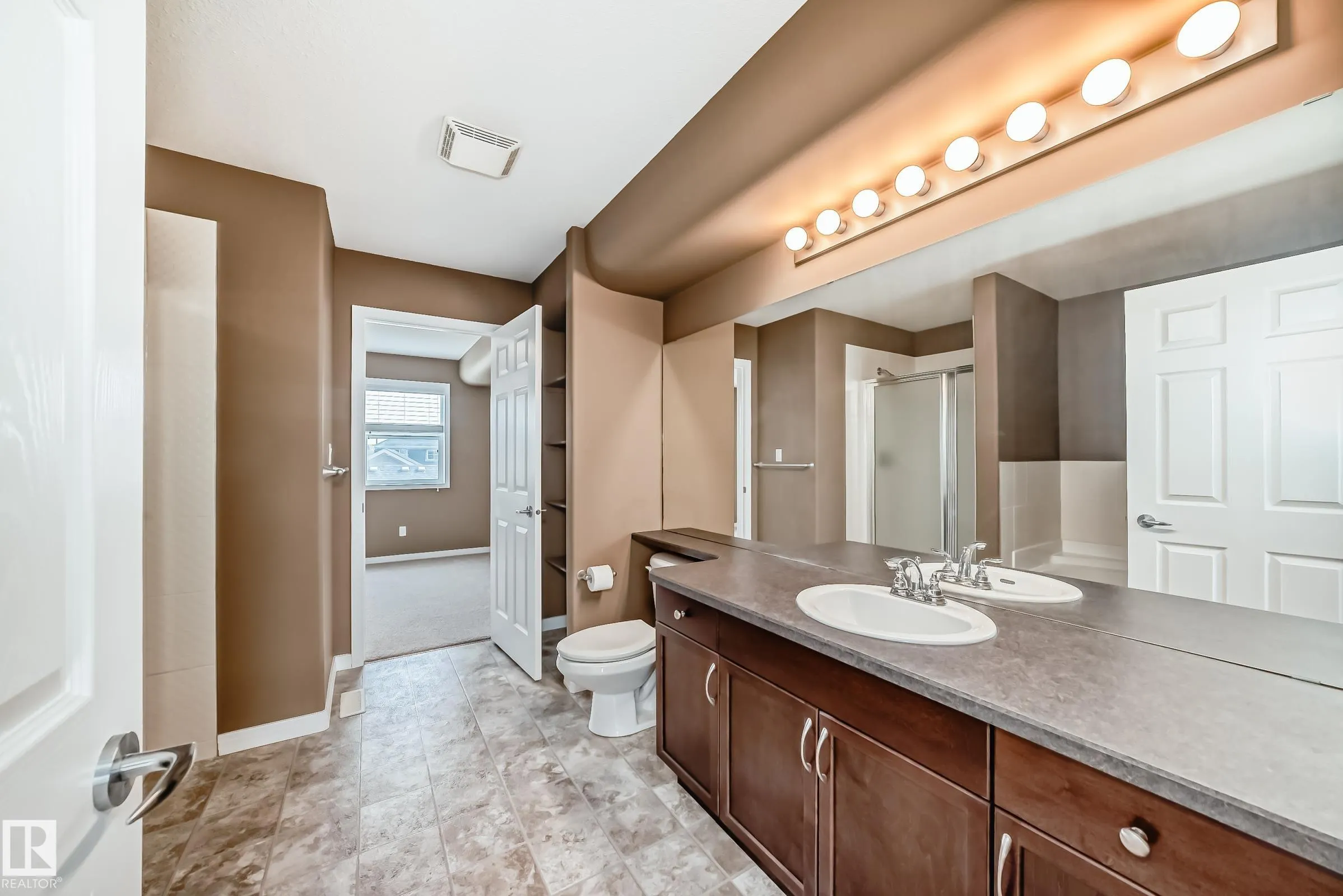 4367 VETERANS Way