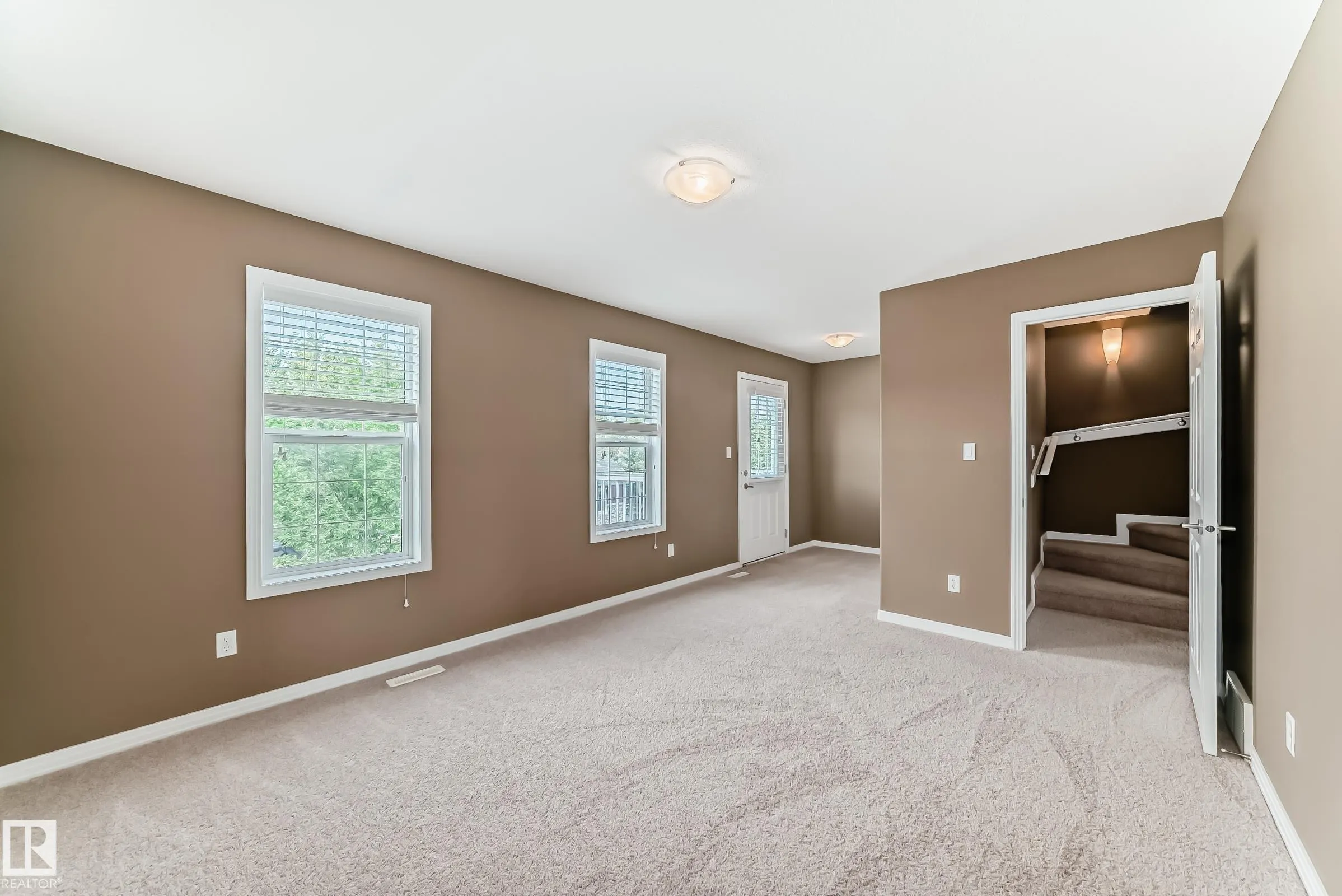 4367 VETERANS Way