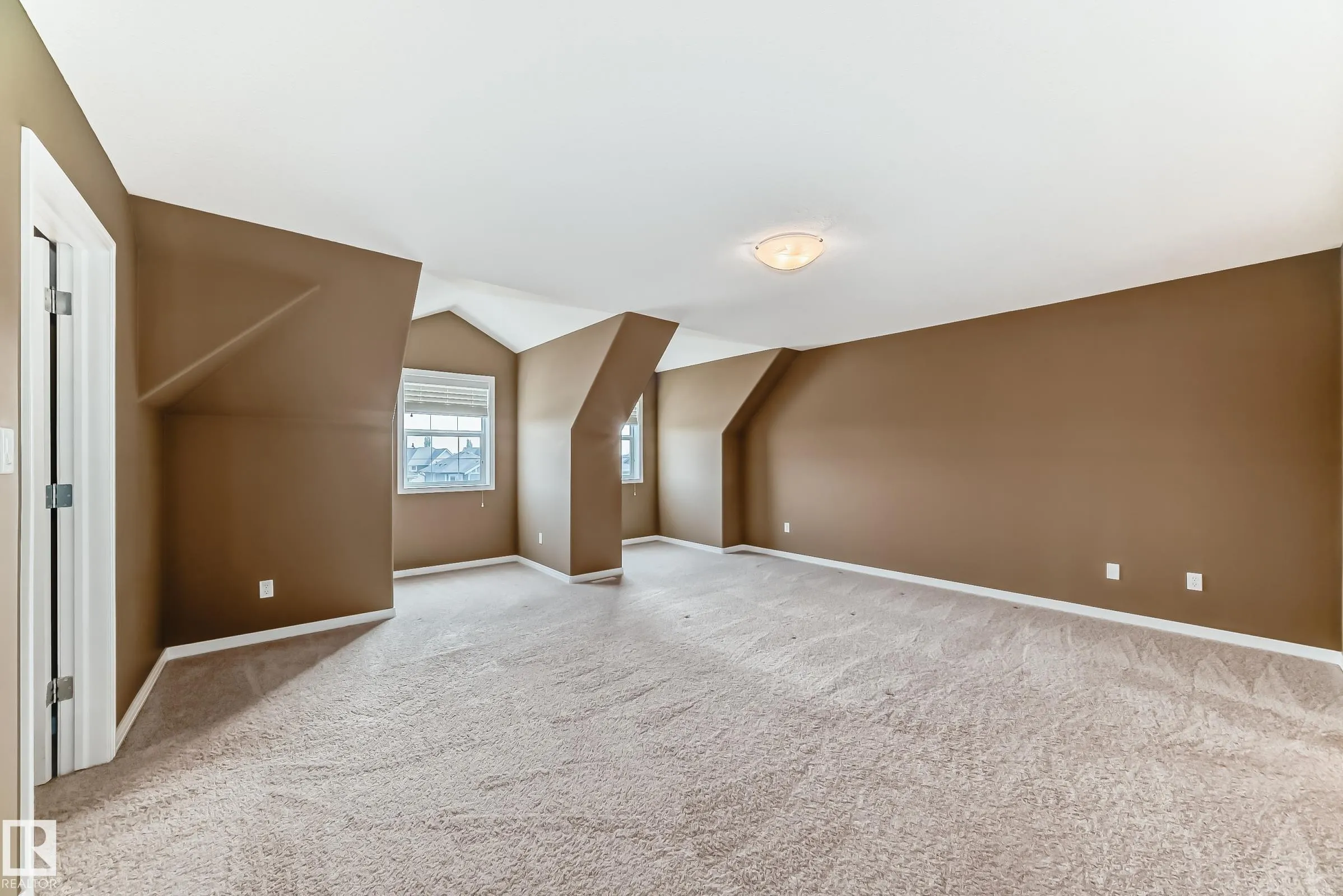 4367 VETERANS Way