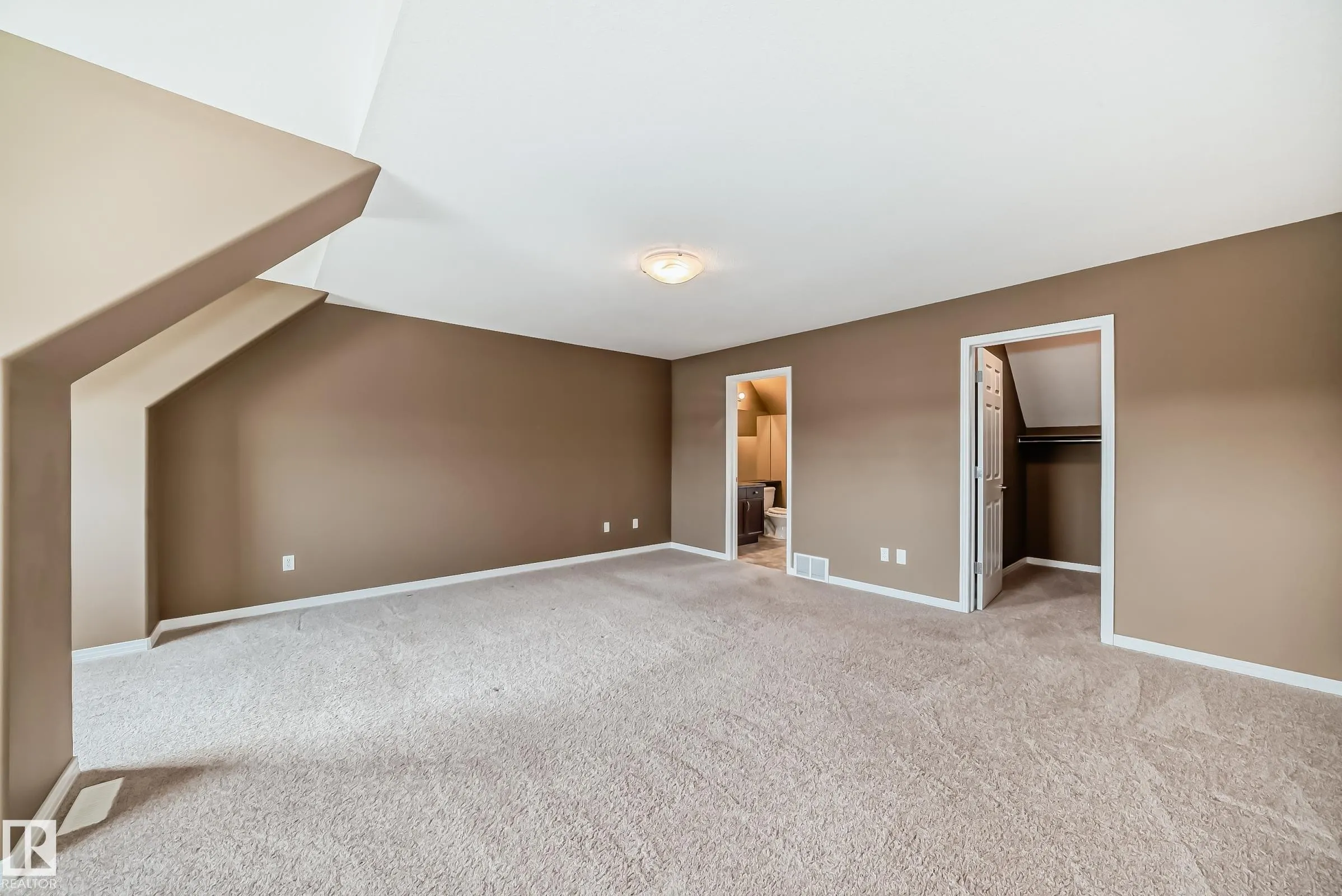 4367 VETERANS Way