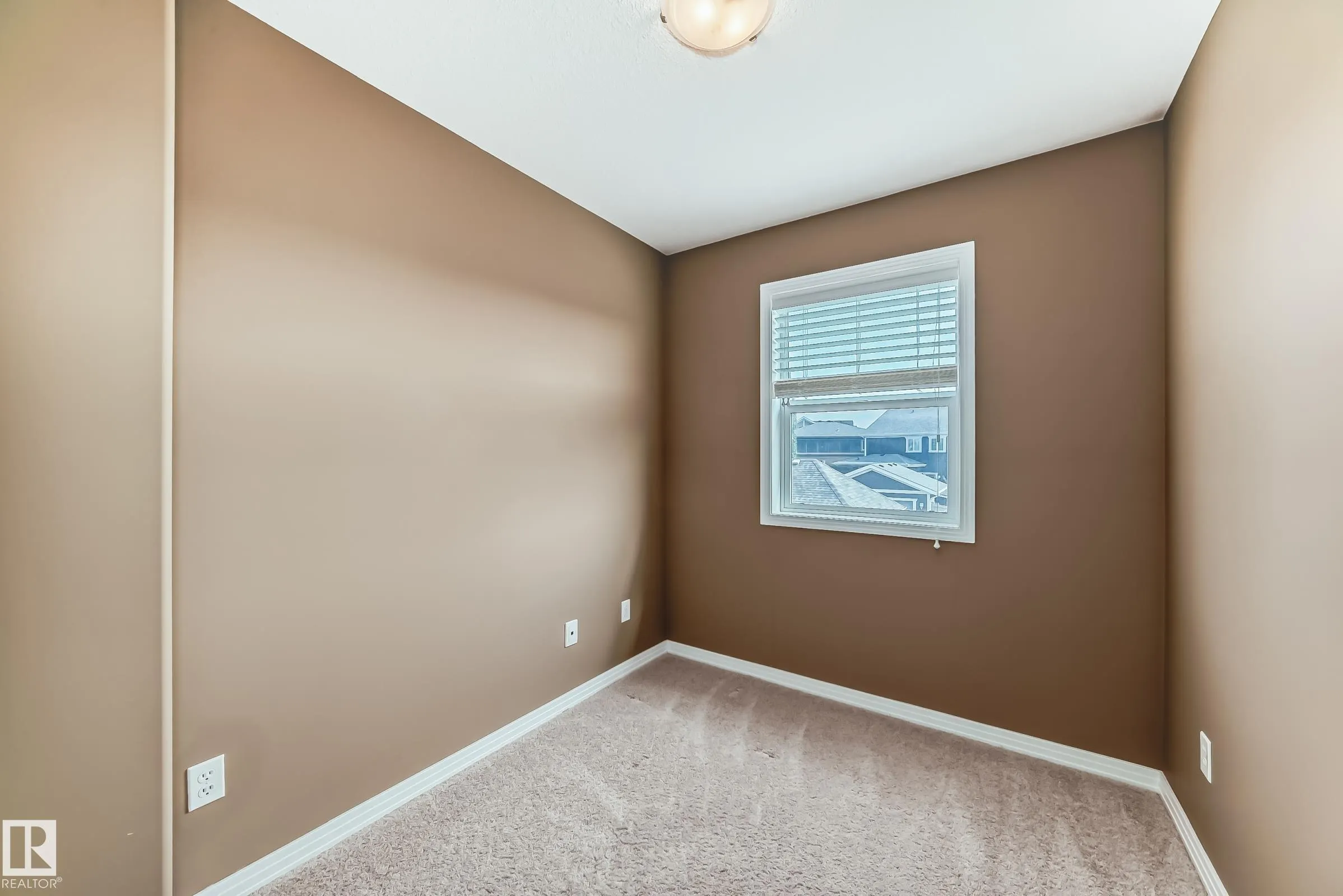 4367 VETERANS Way