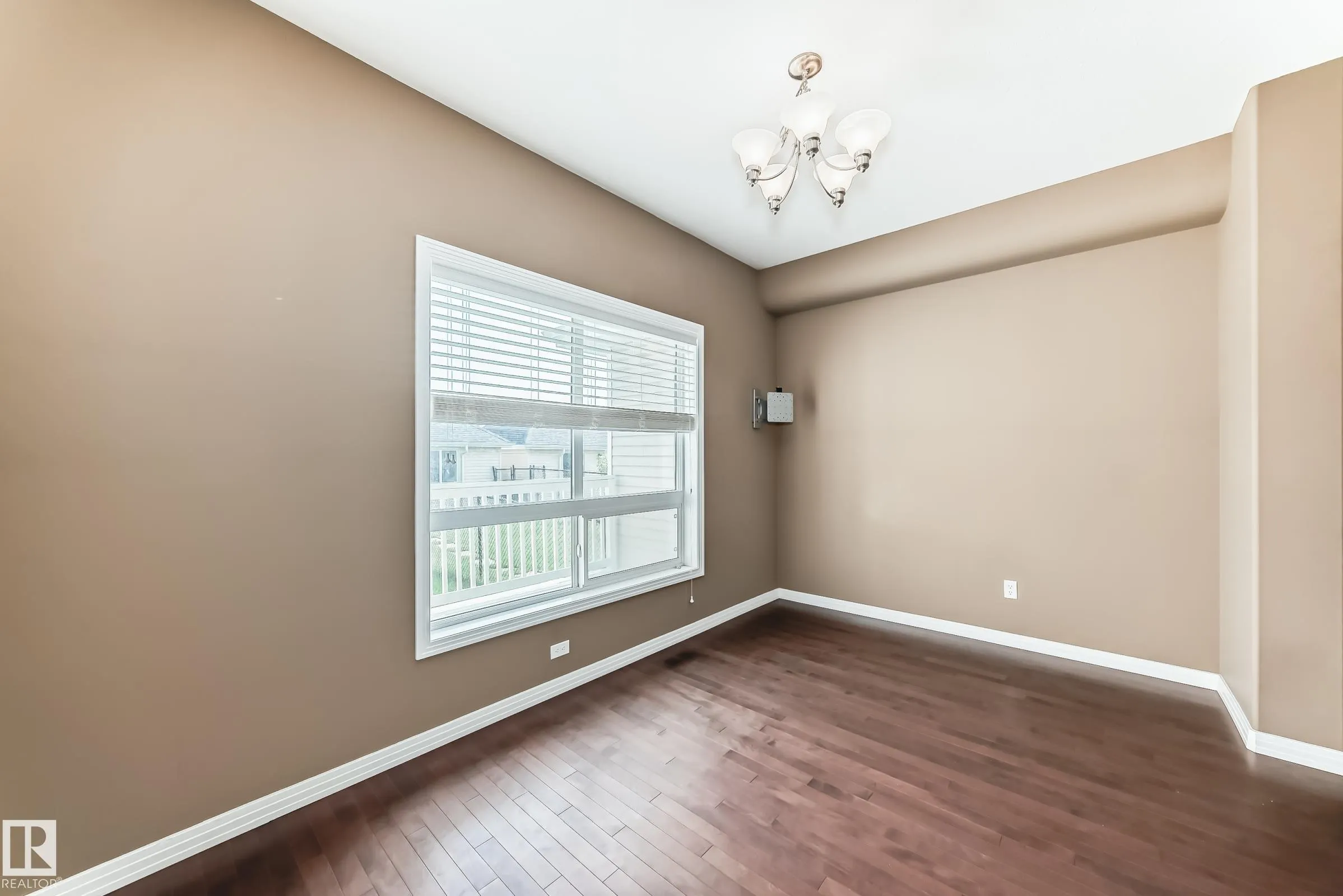 4367 VETERANS Way
