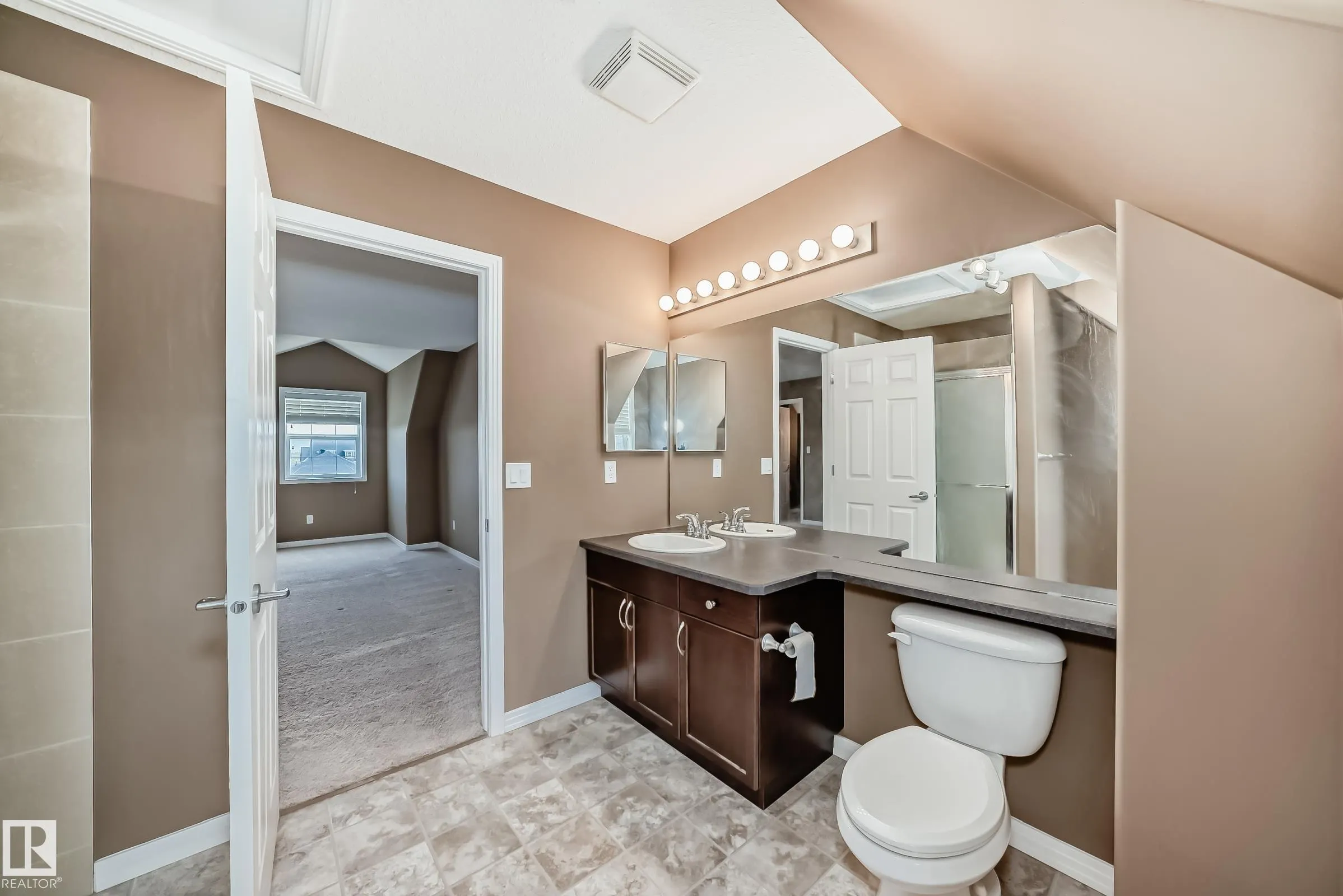 4367 VETERANS Way