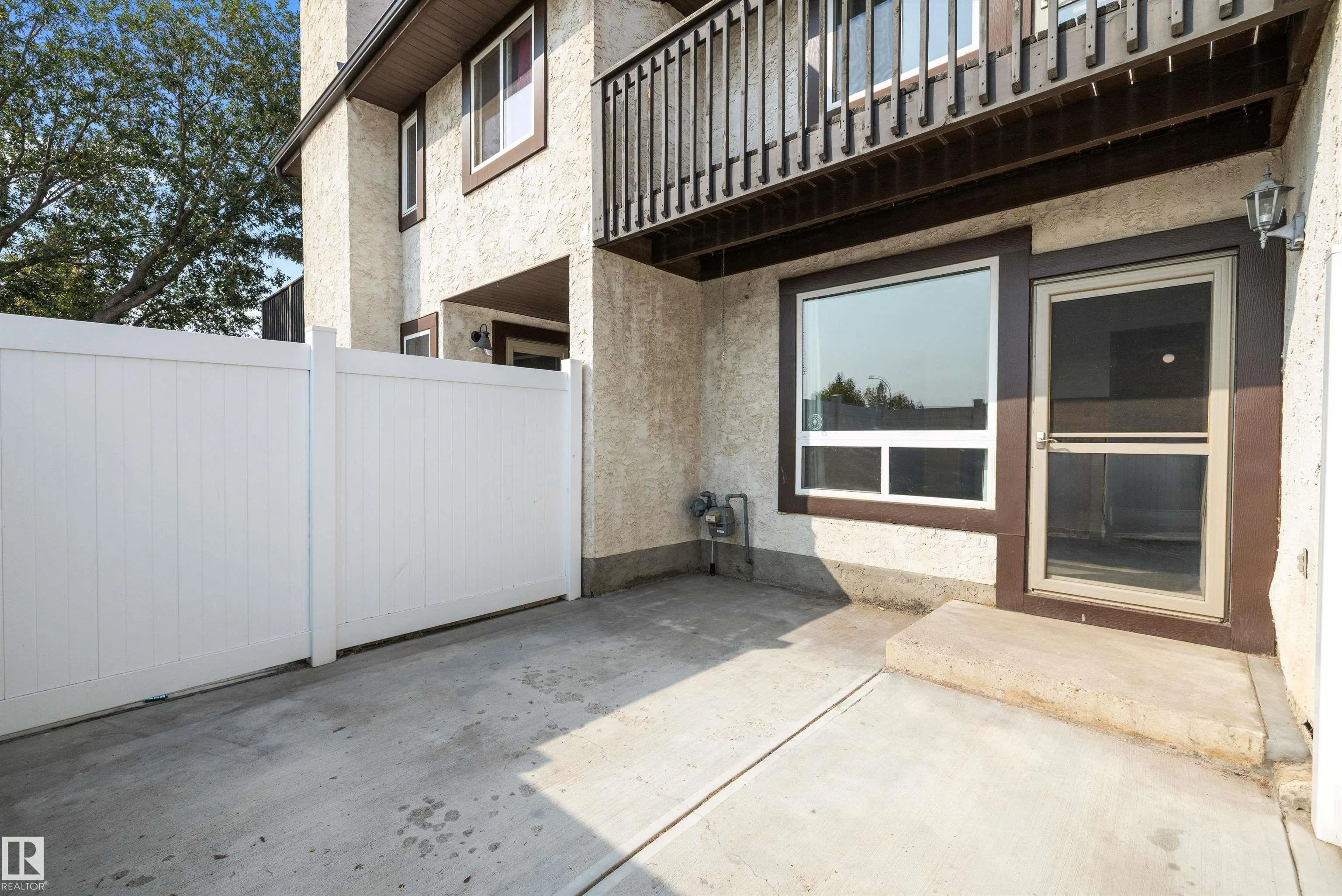17409 95 Street