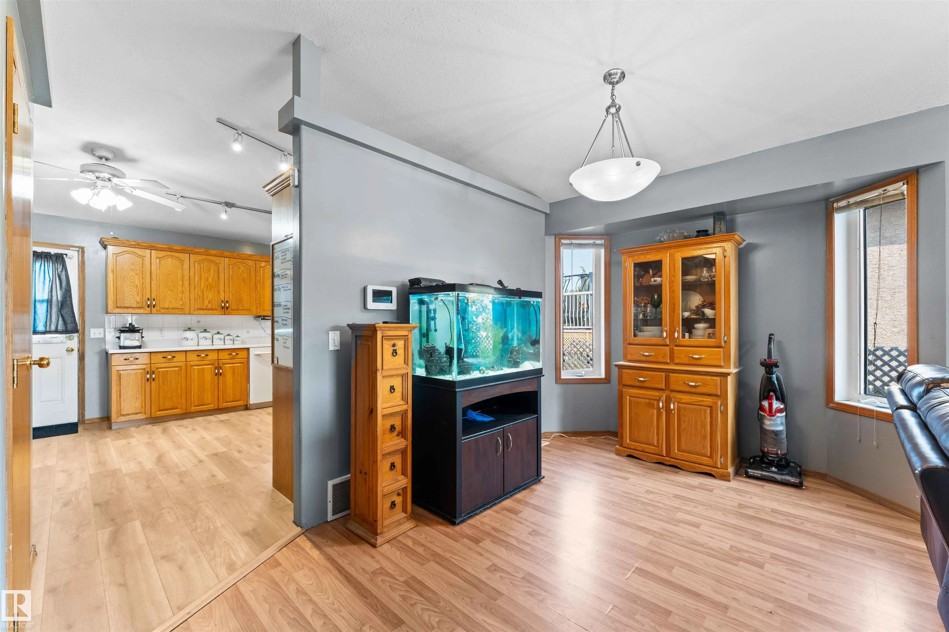 5134 SPORTSVIEW DR