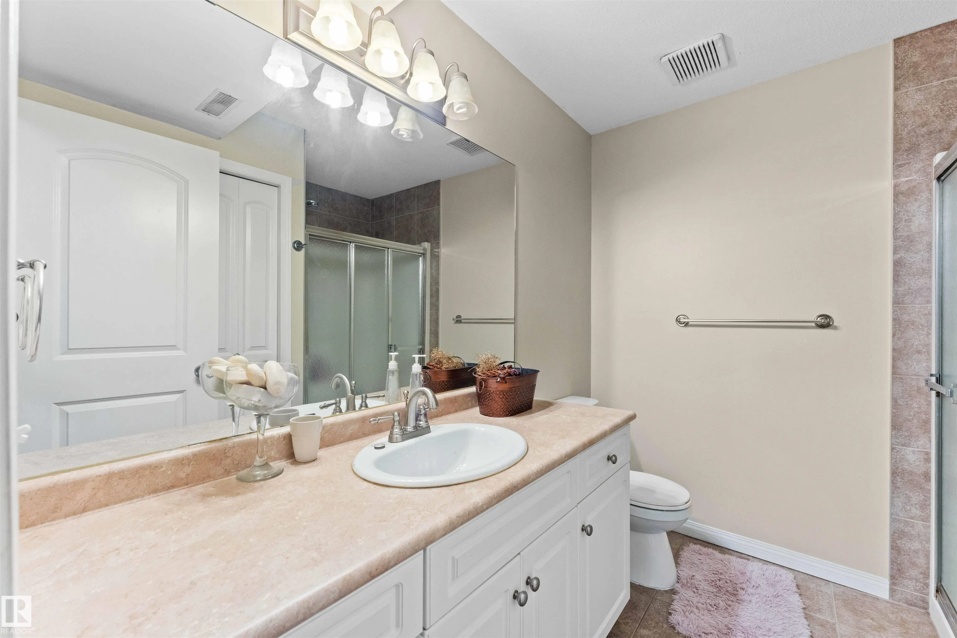 5134 SPORTSVIEW DR