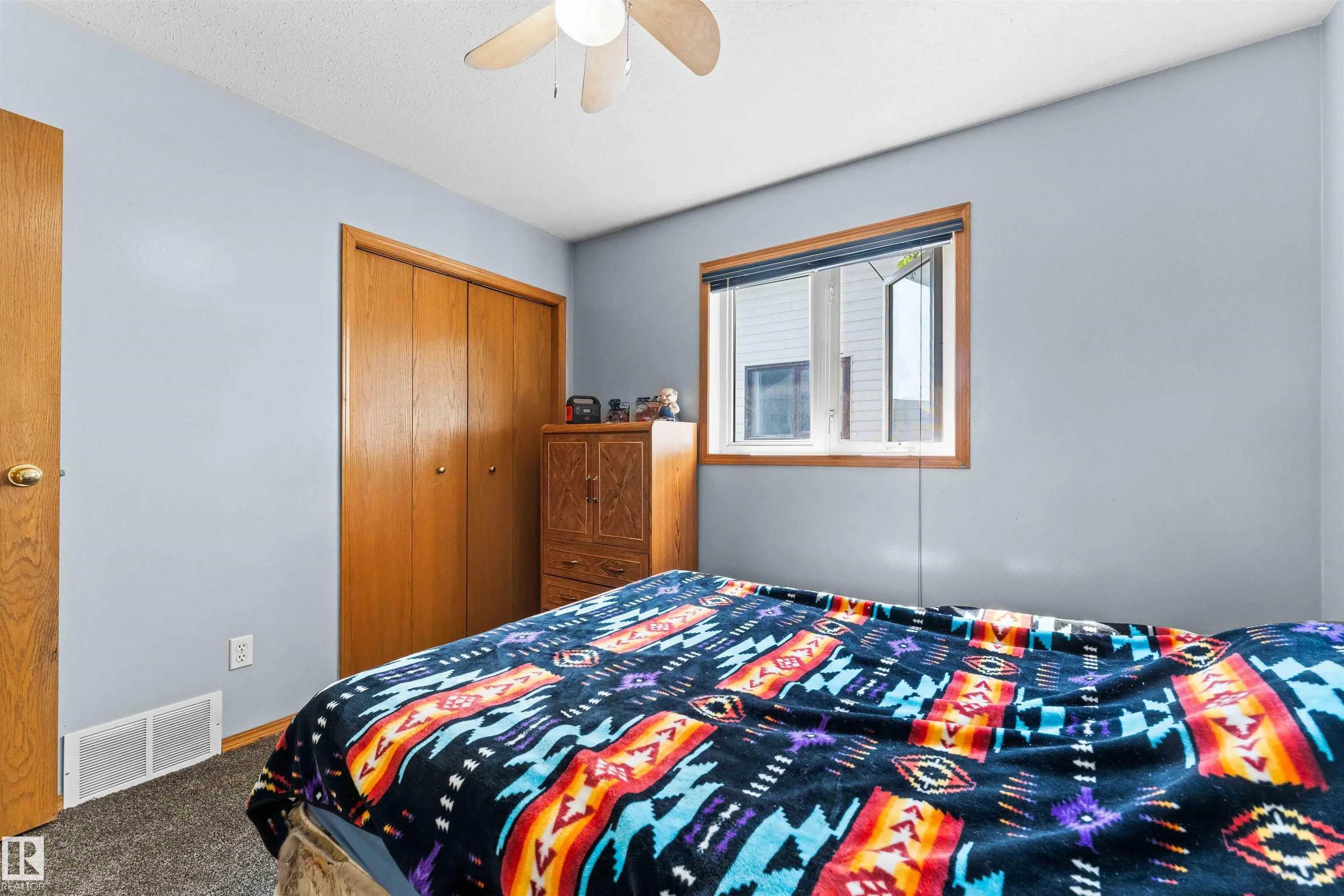 5134 SPORTSVIEW DR