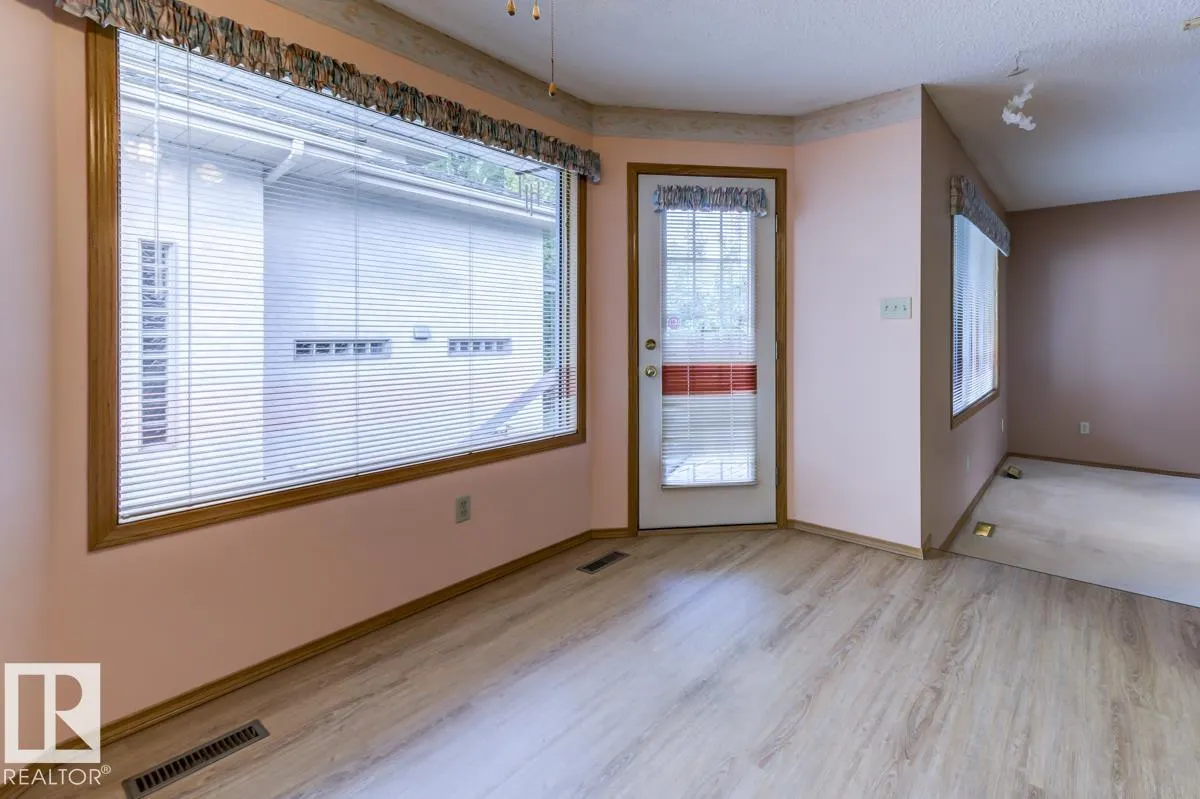 69 NOTTINGHAM Estates