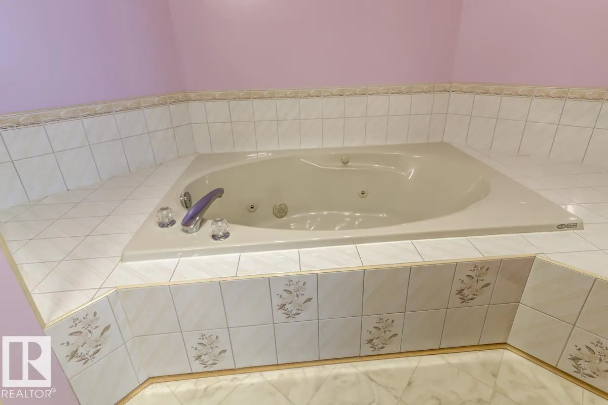 69 NOTTINGHAM Estates