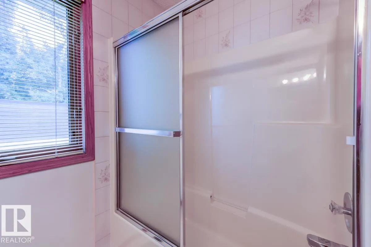 69 NOTTINGHAM Estates