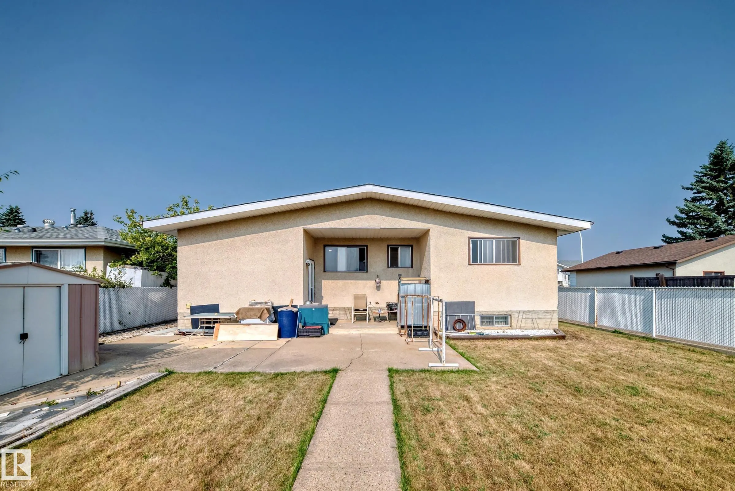 8311 150 Avenue
