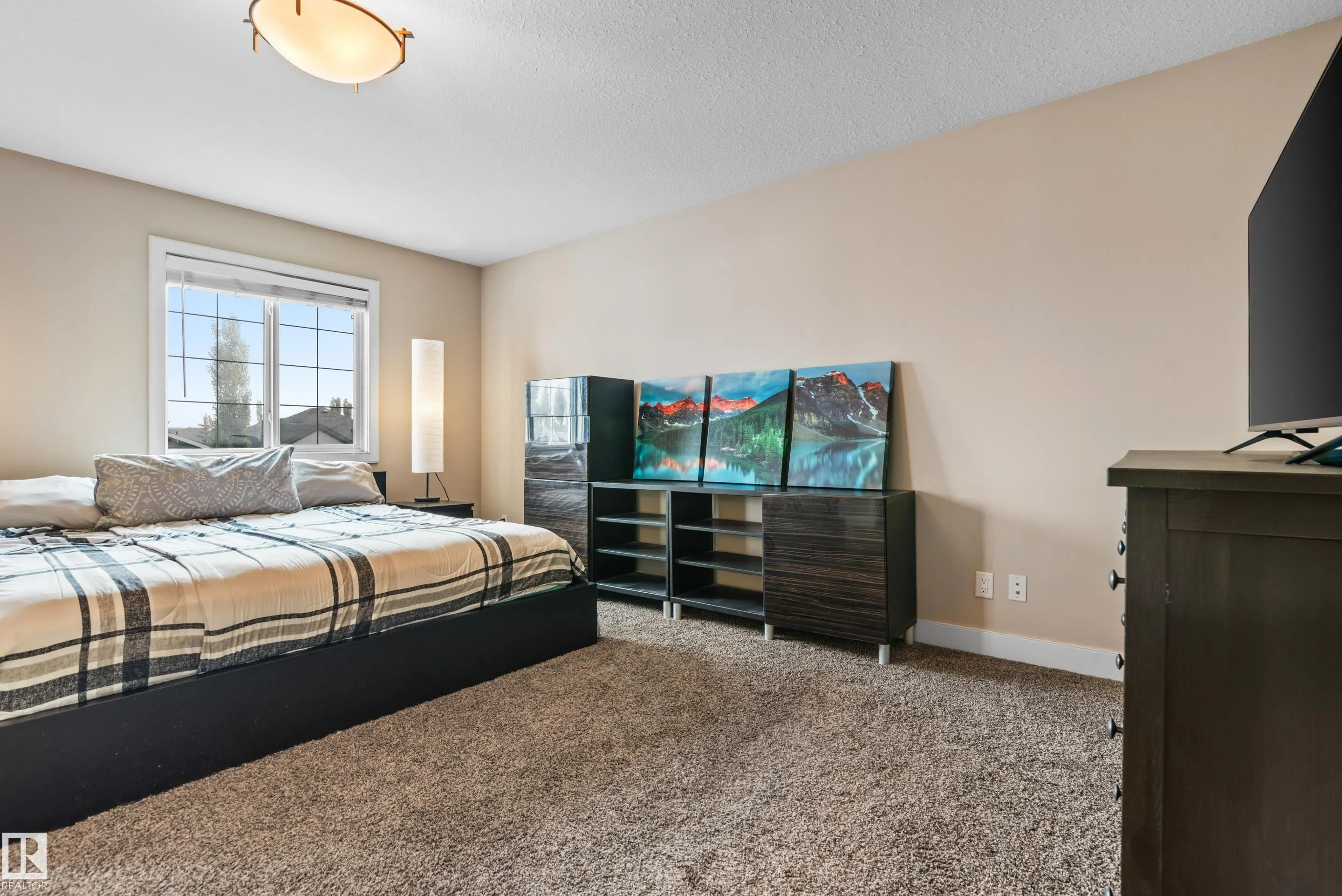 5138 GODSON Close