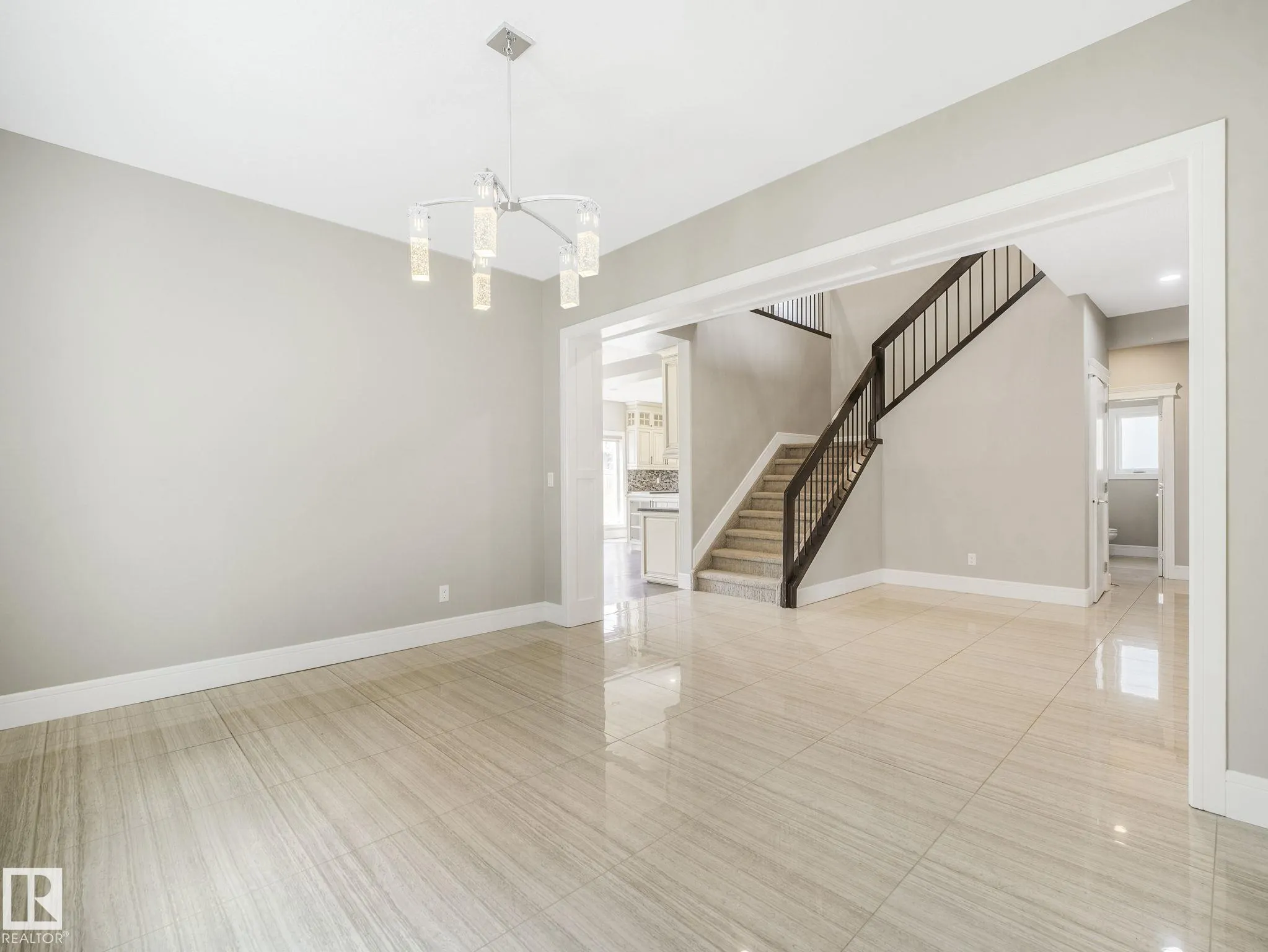 2421 ASHCRAFT Crescent