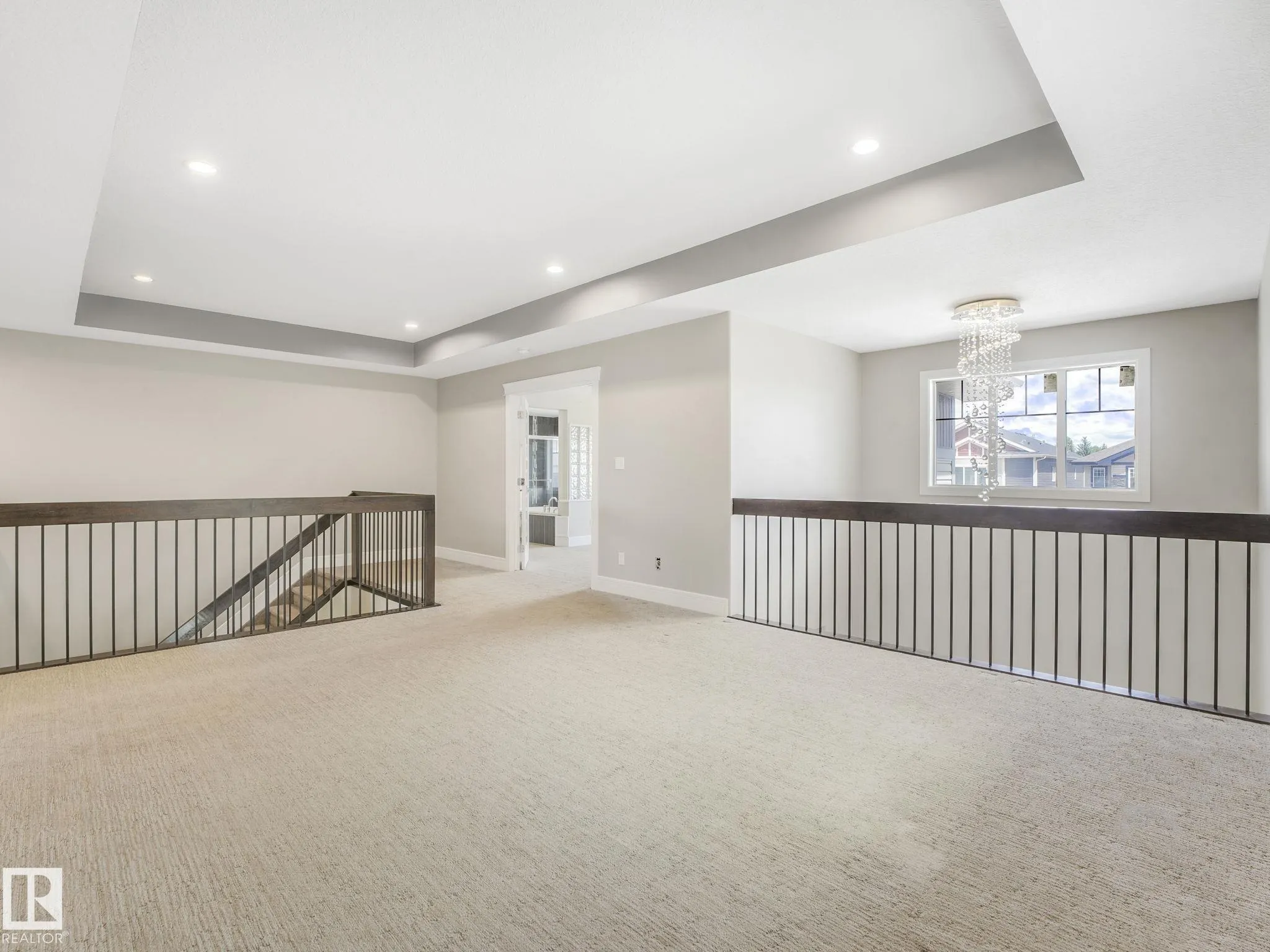 2421 ASHCRAFT Crescent