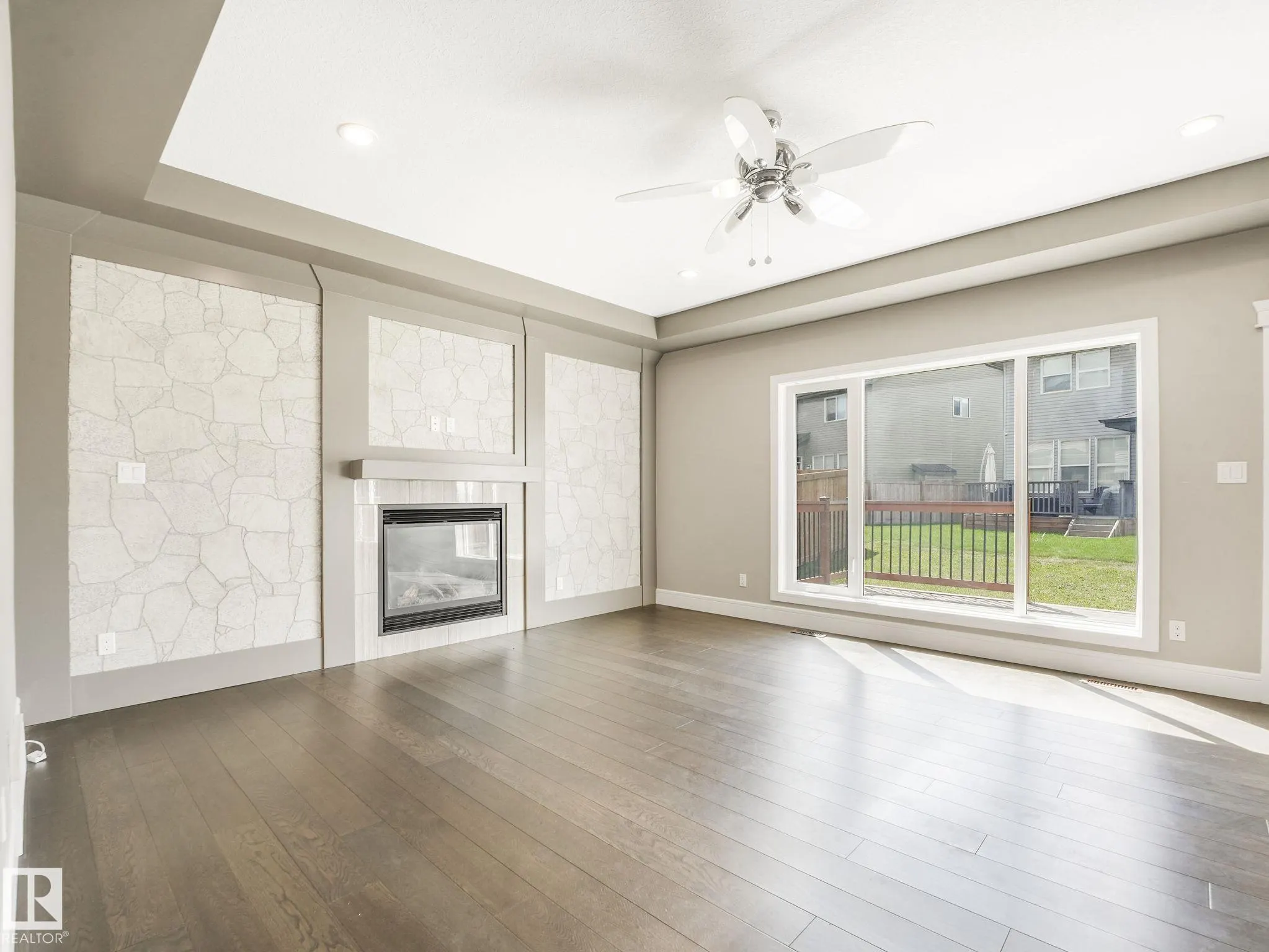 2421 ASHCRAFT Crescent