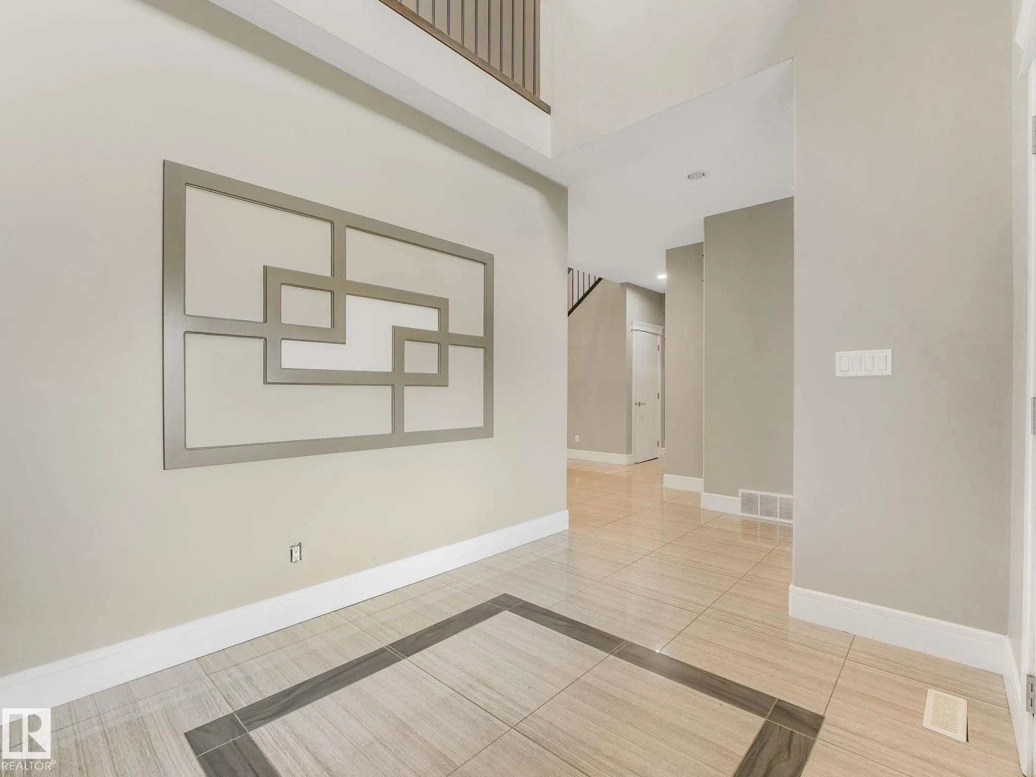 2421 ASHCRAFT Crescent