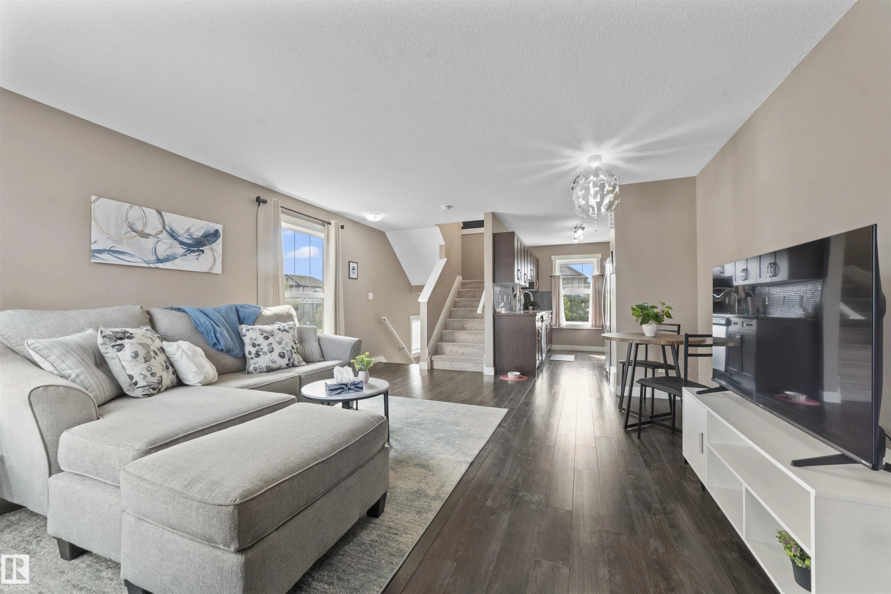 401 SOUTHFORK Drive