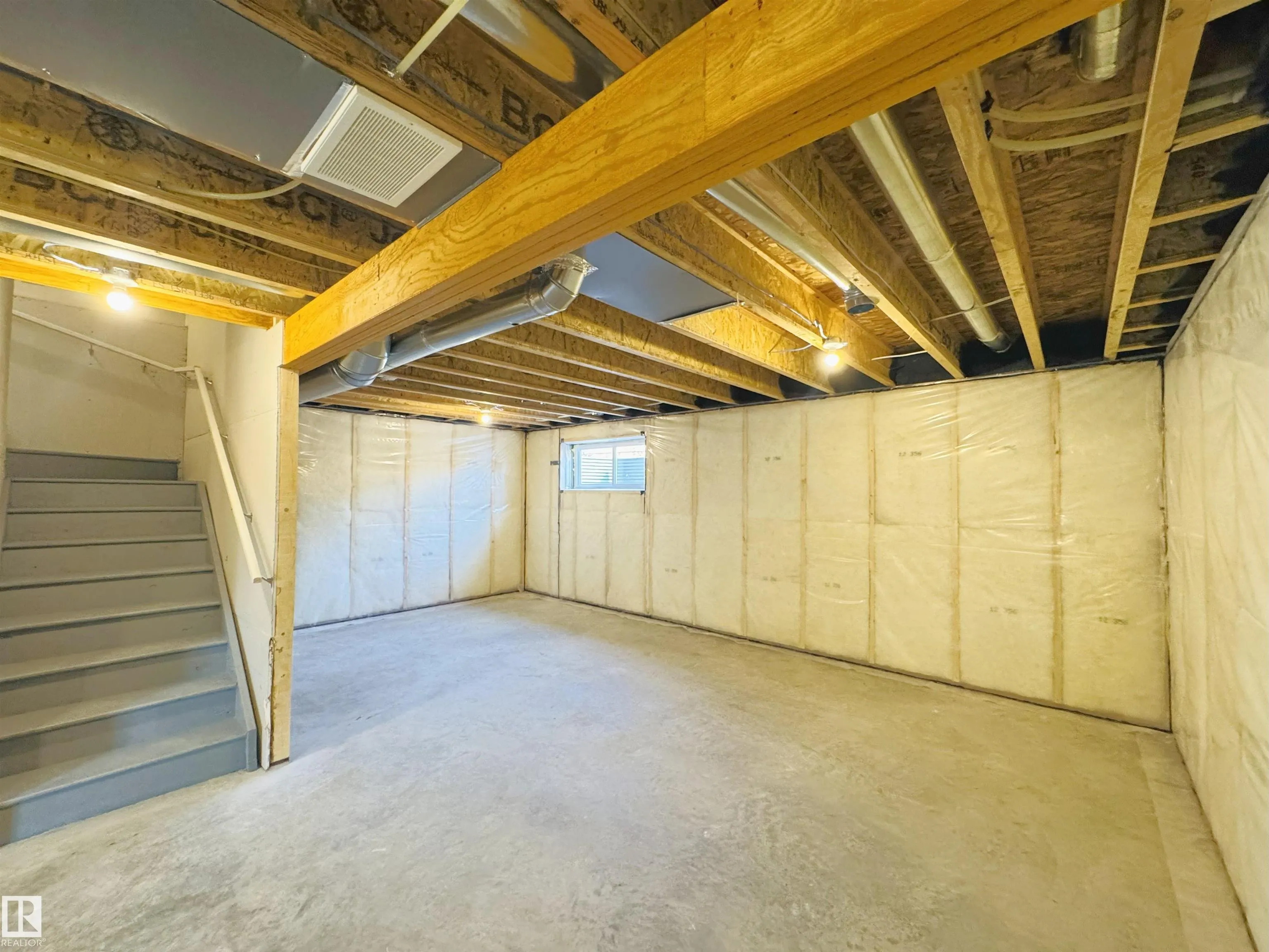 4856 HAWTHORN Bend