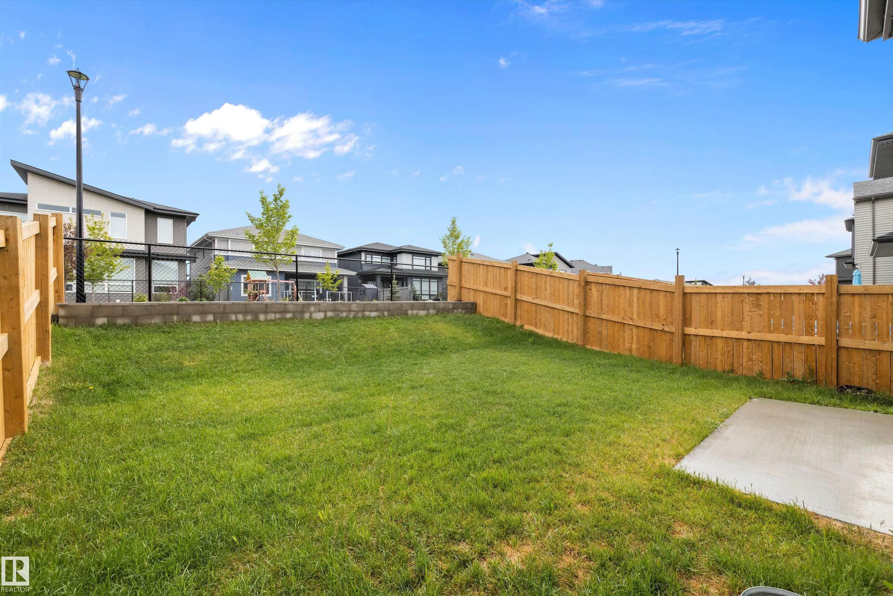 5343 KIMBALL Place