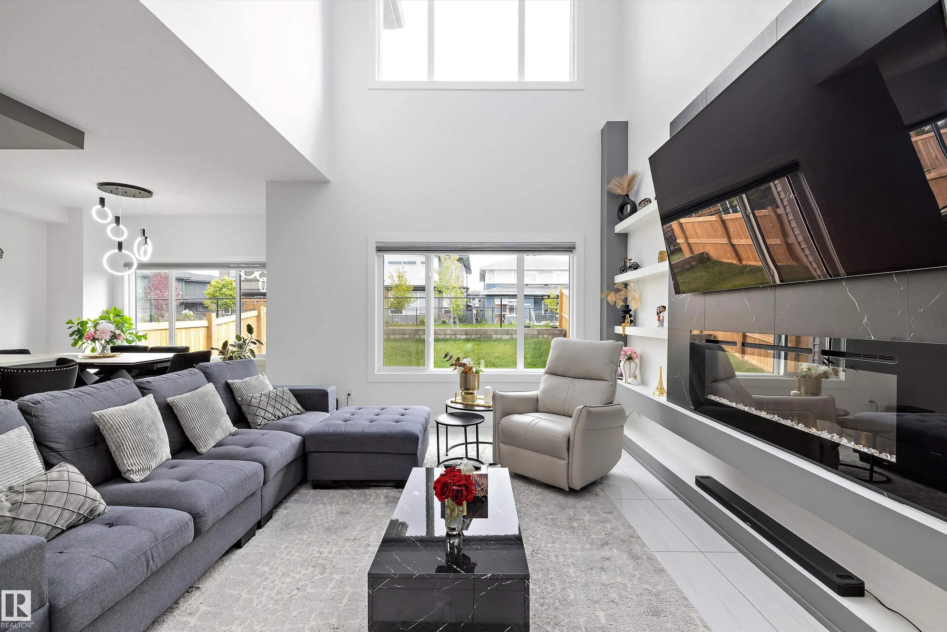 5343 KIMBALL Place