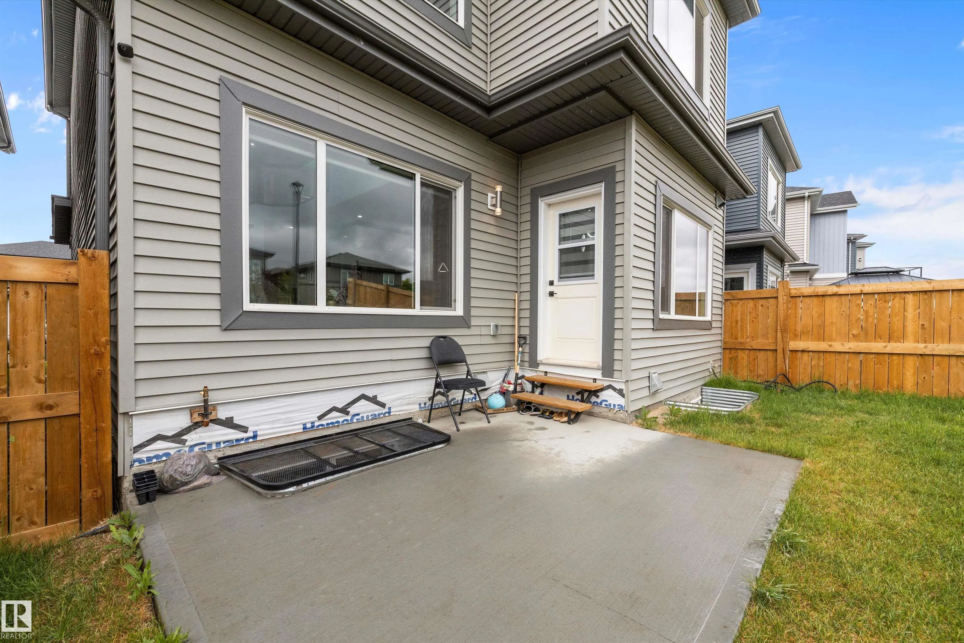 5343 KIMBALL Place