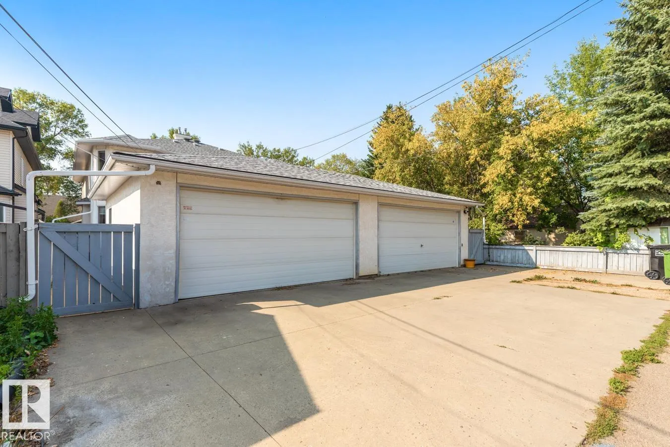 9237 95 Street