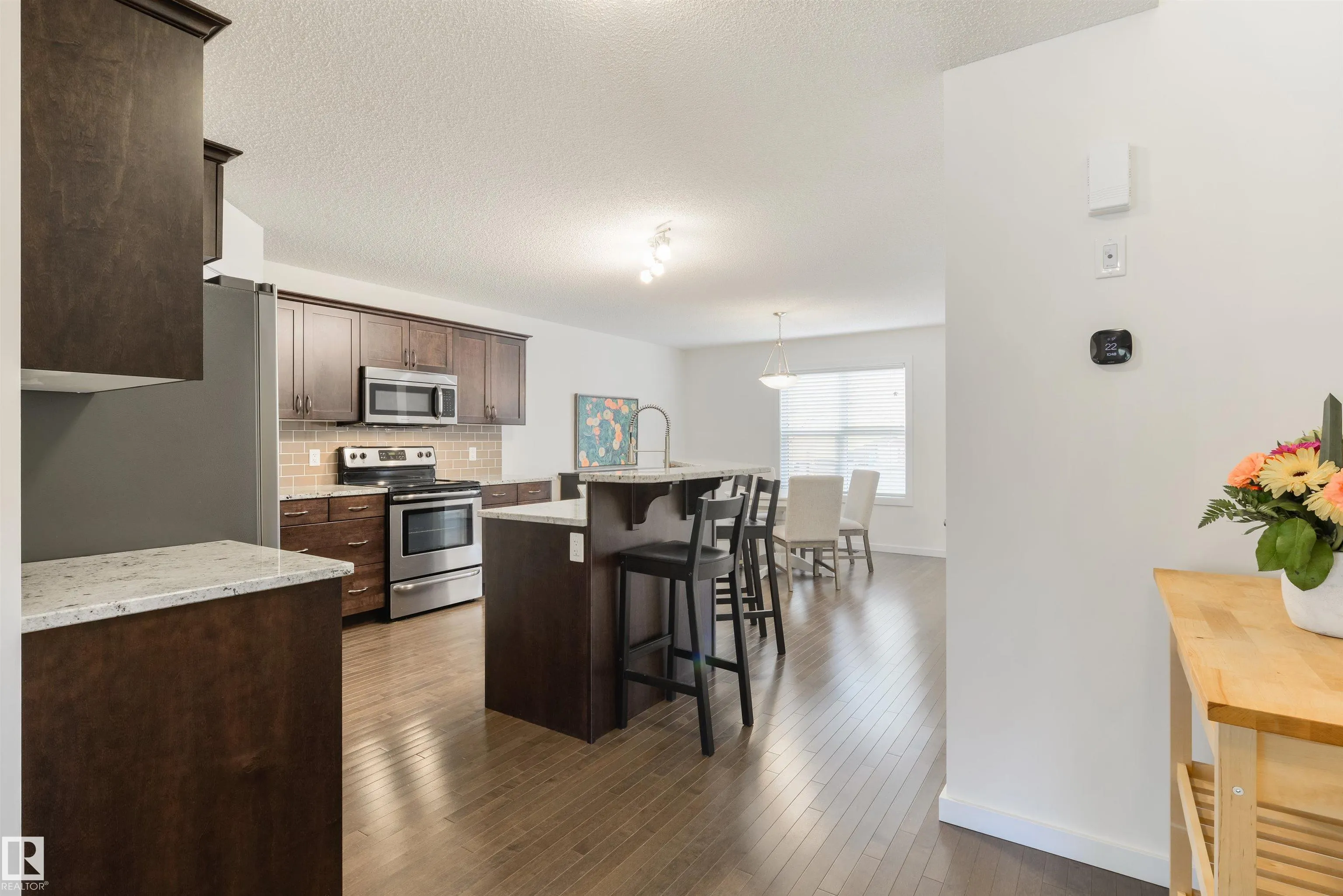 5519 CRABAPPLE Loop