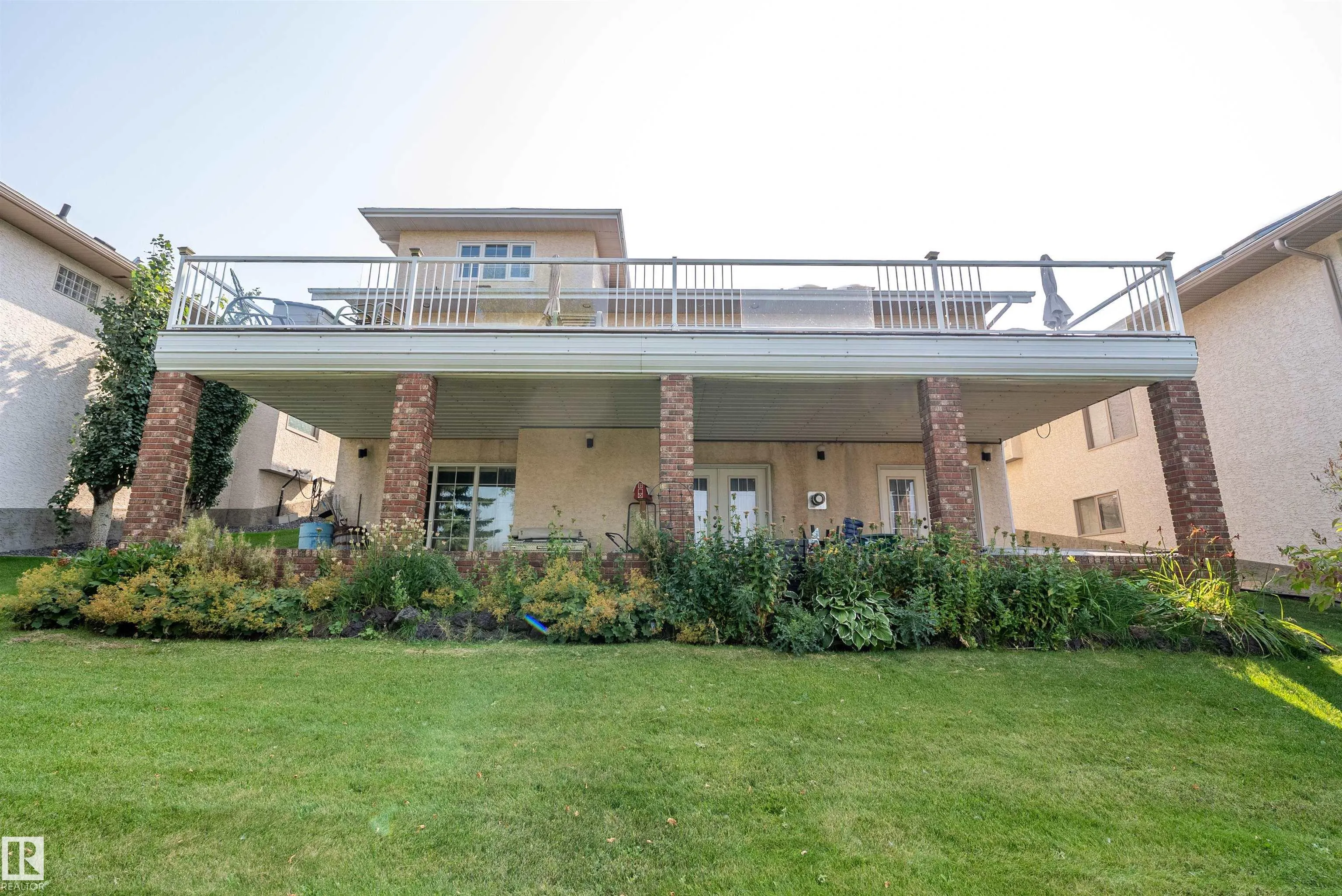 12 J BROWN Place