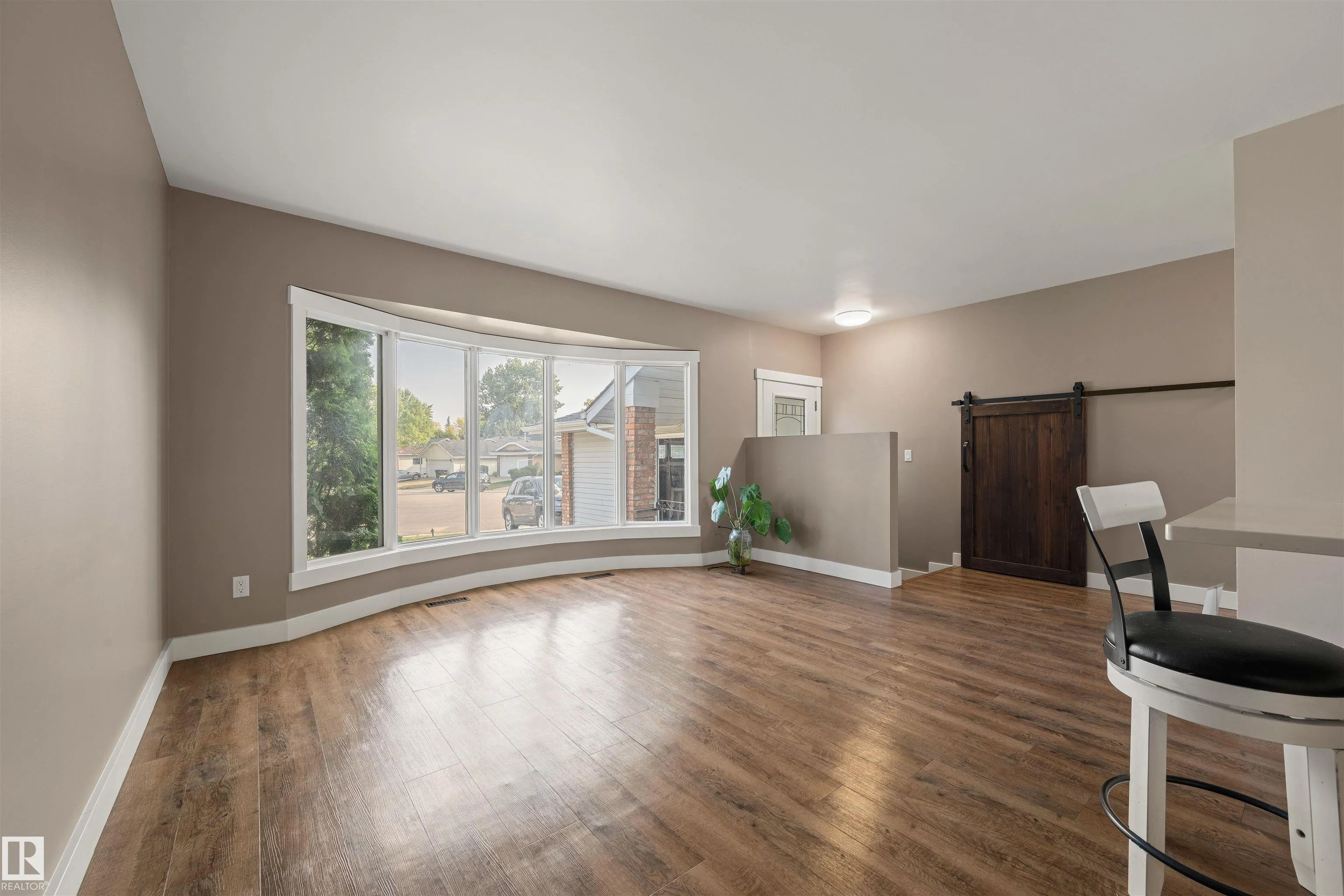 47 VENTNOR Place