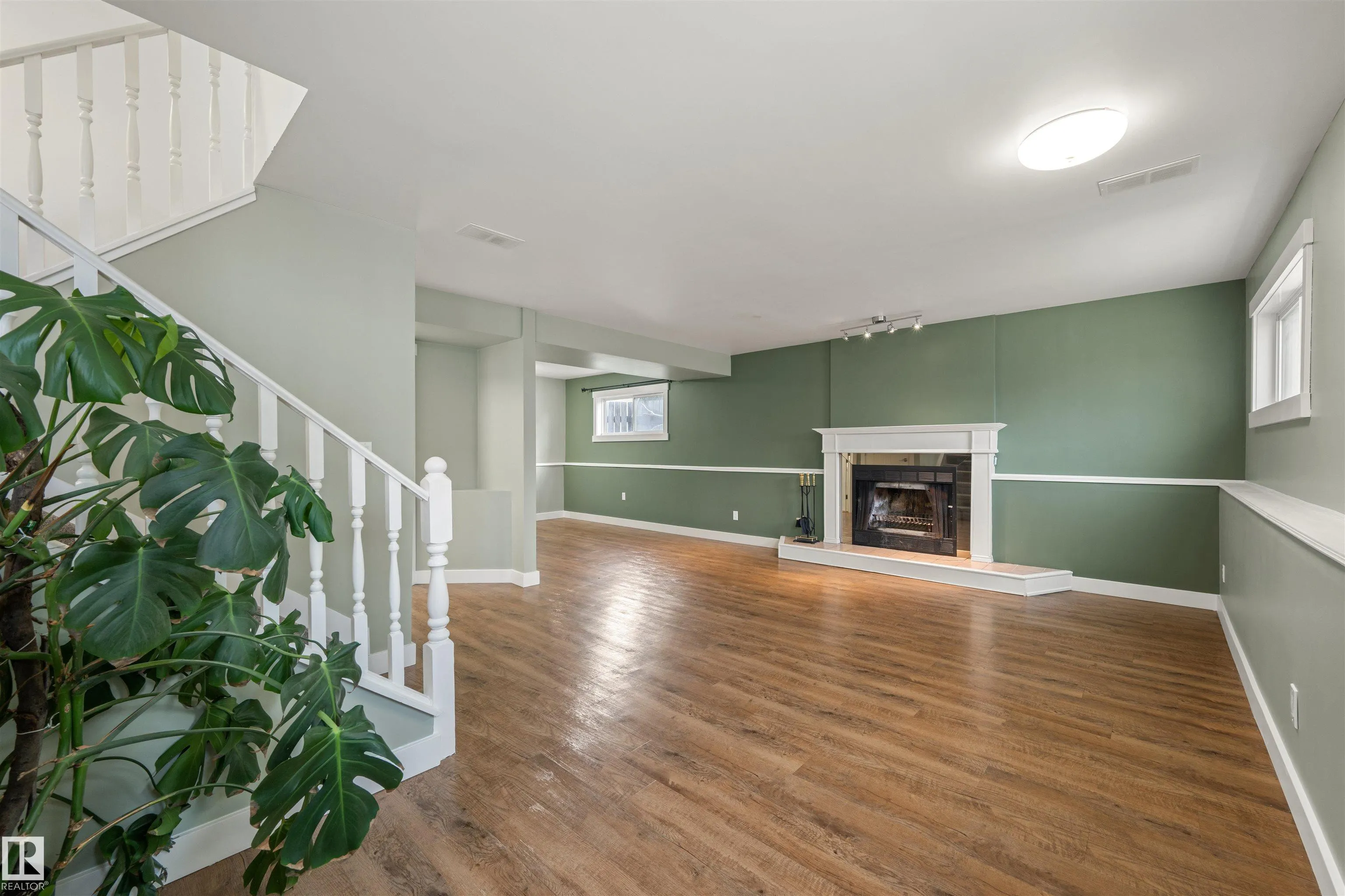 47 VENTNOR Place