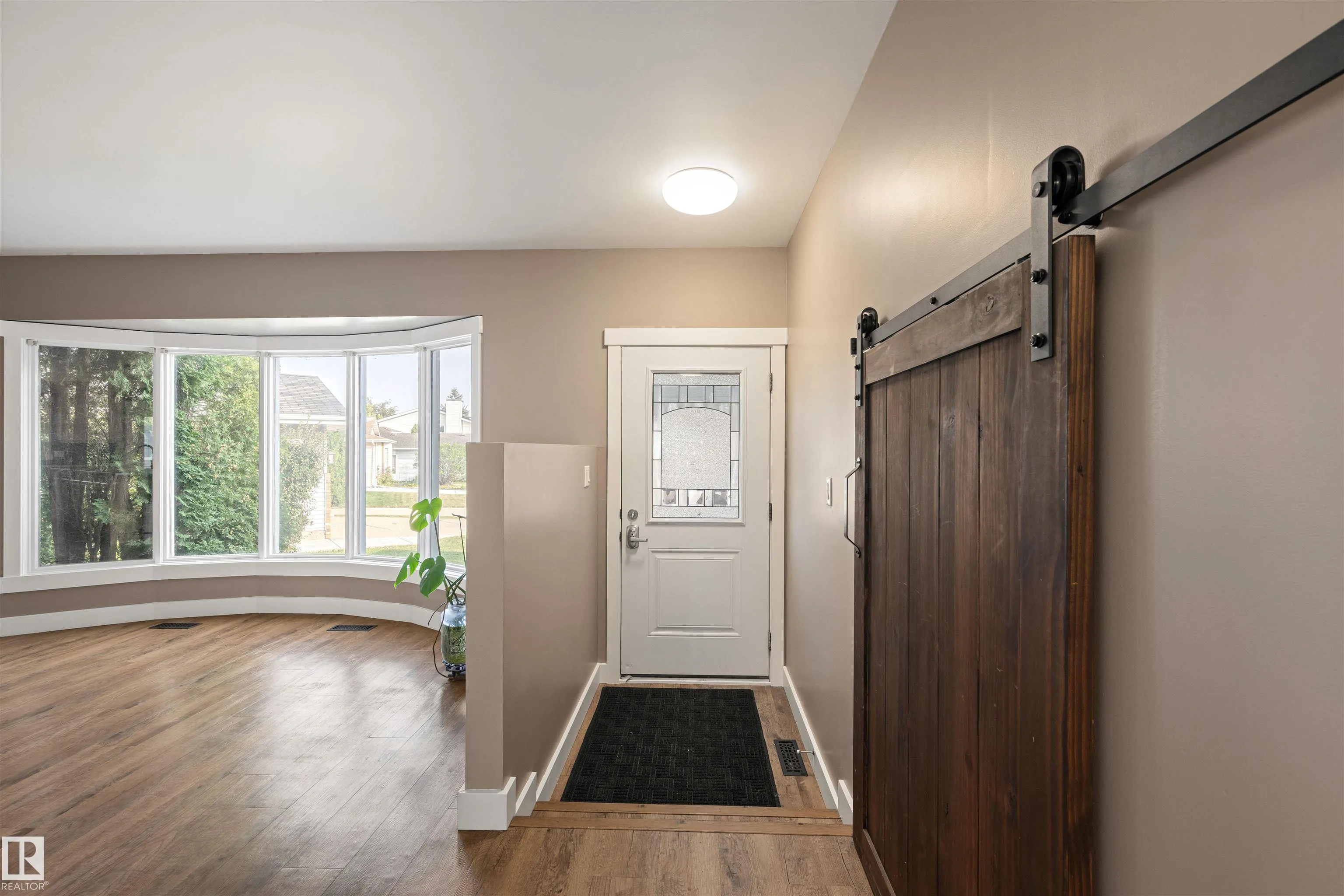 47 VENTNOR Place