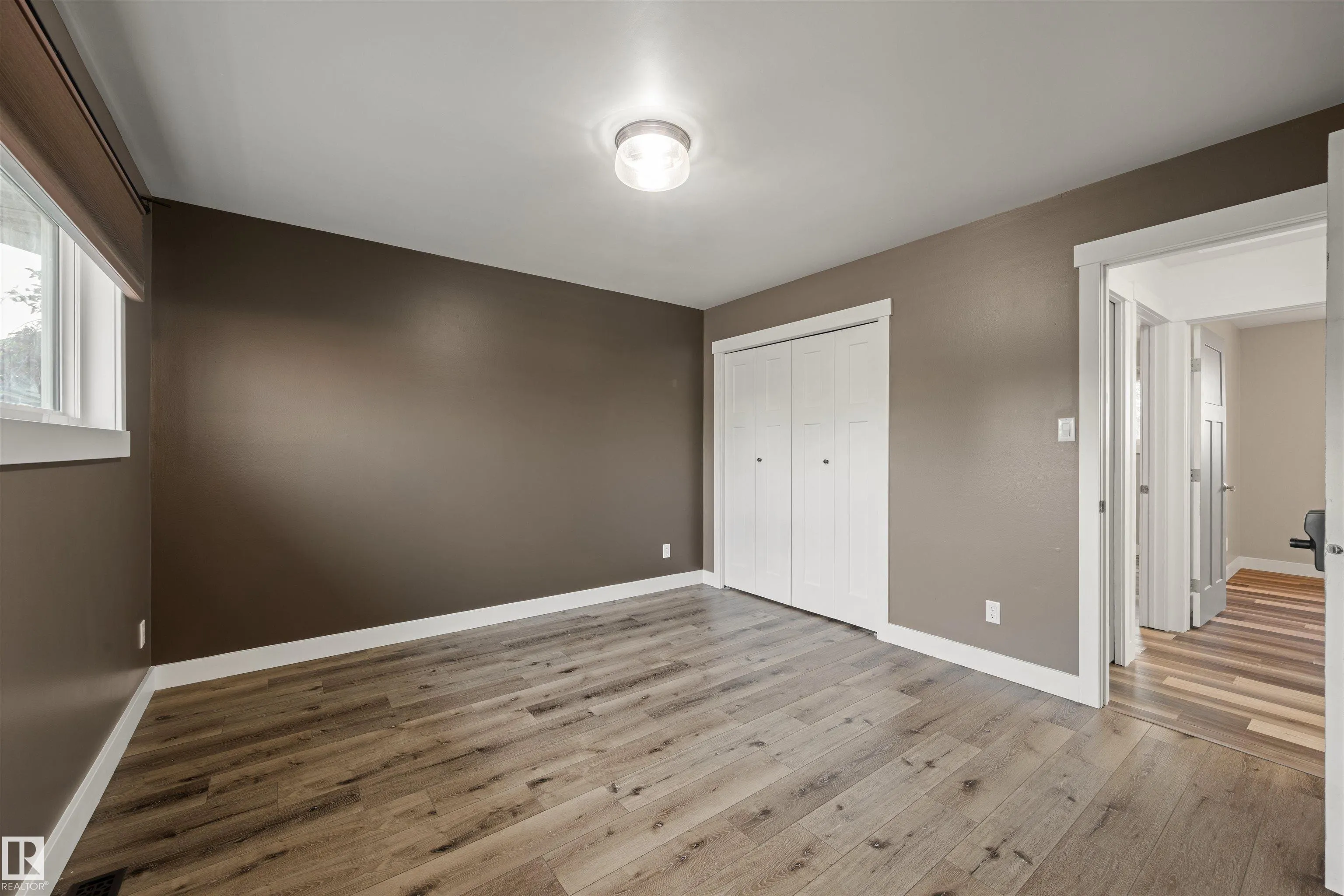 47 VENTNOR Place