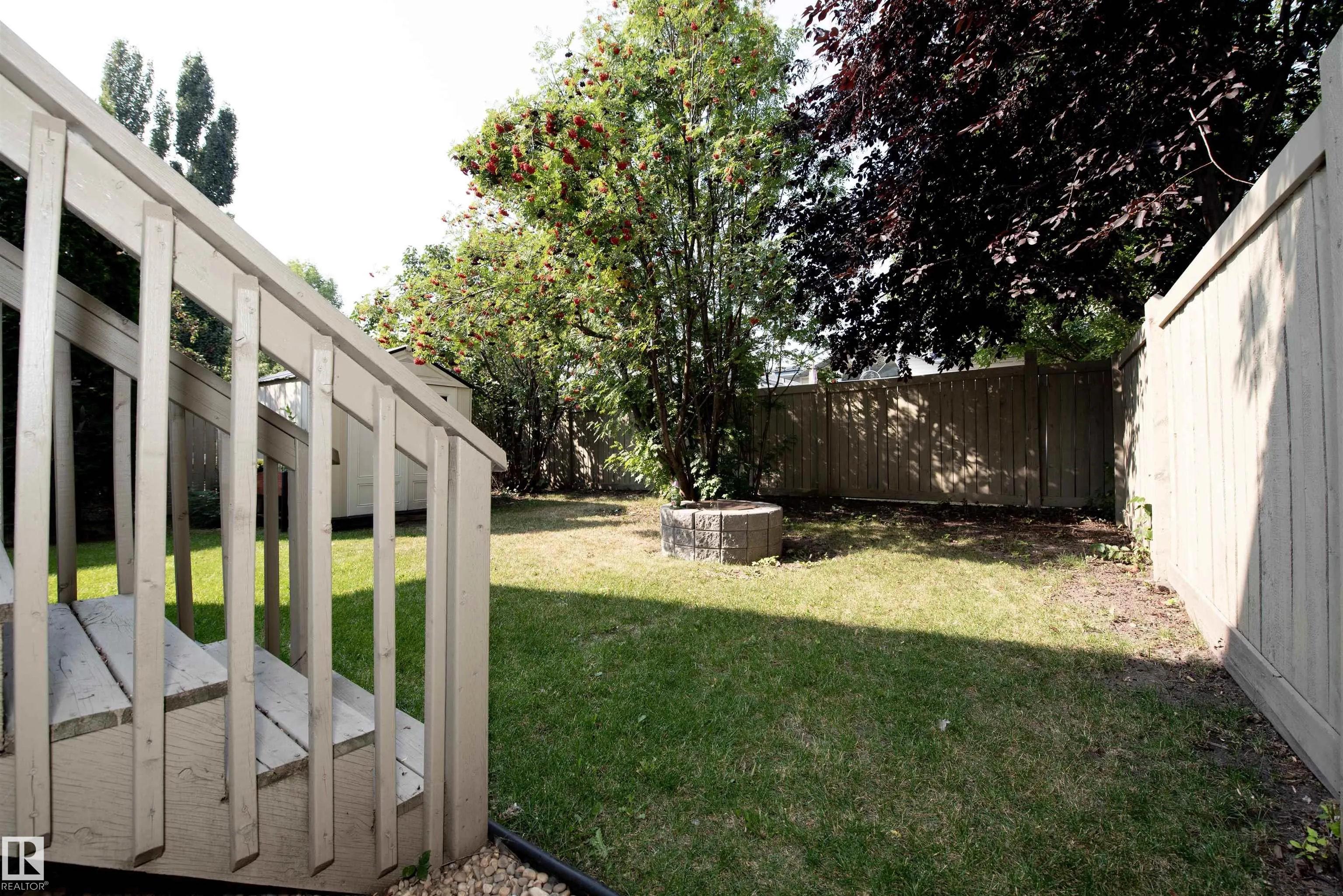 33 EASTCOTT Drive