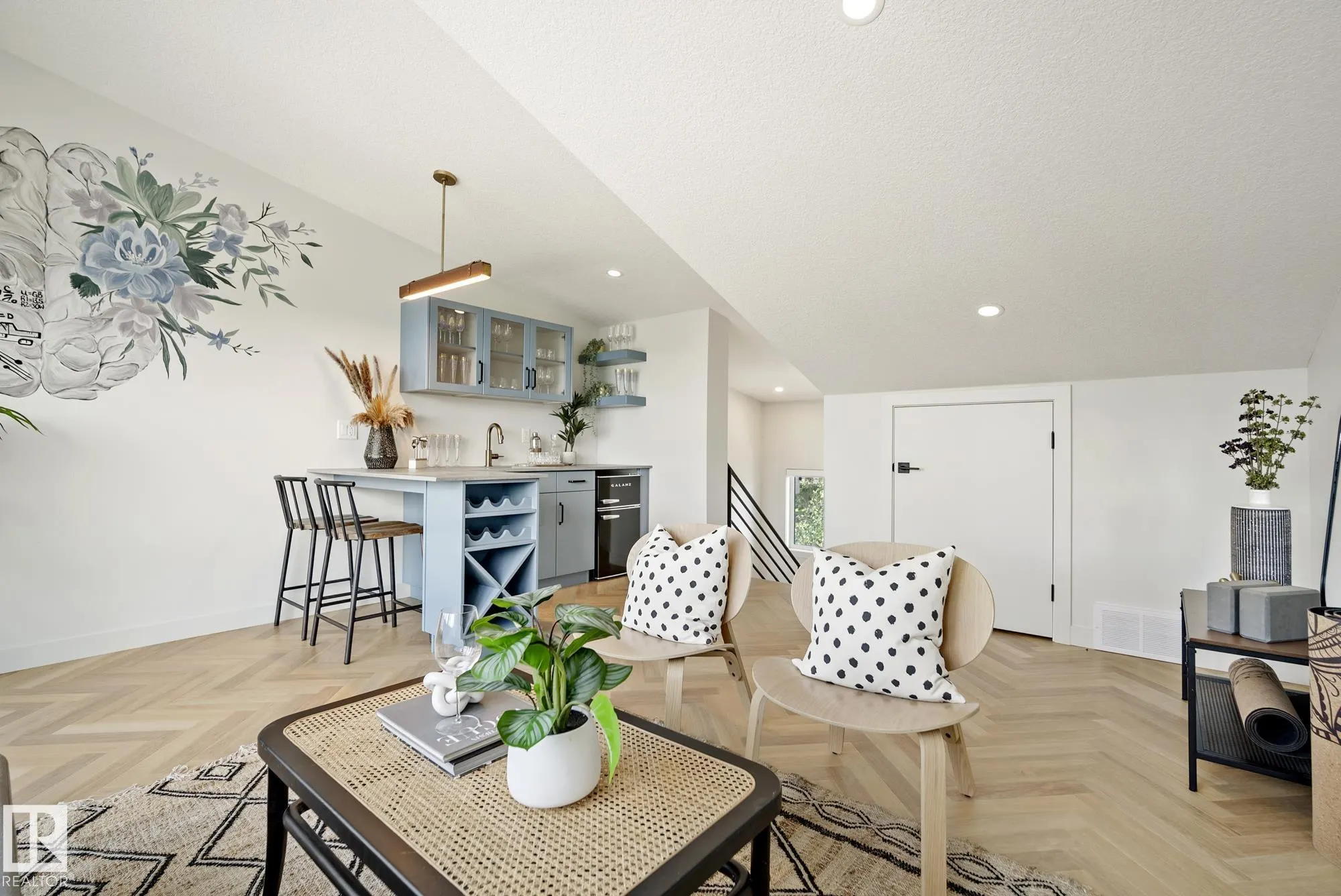 8803 STRATHEARN Drive