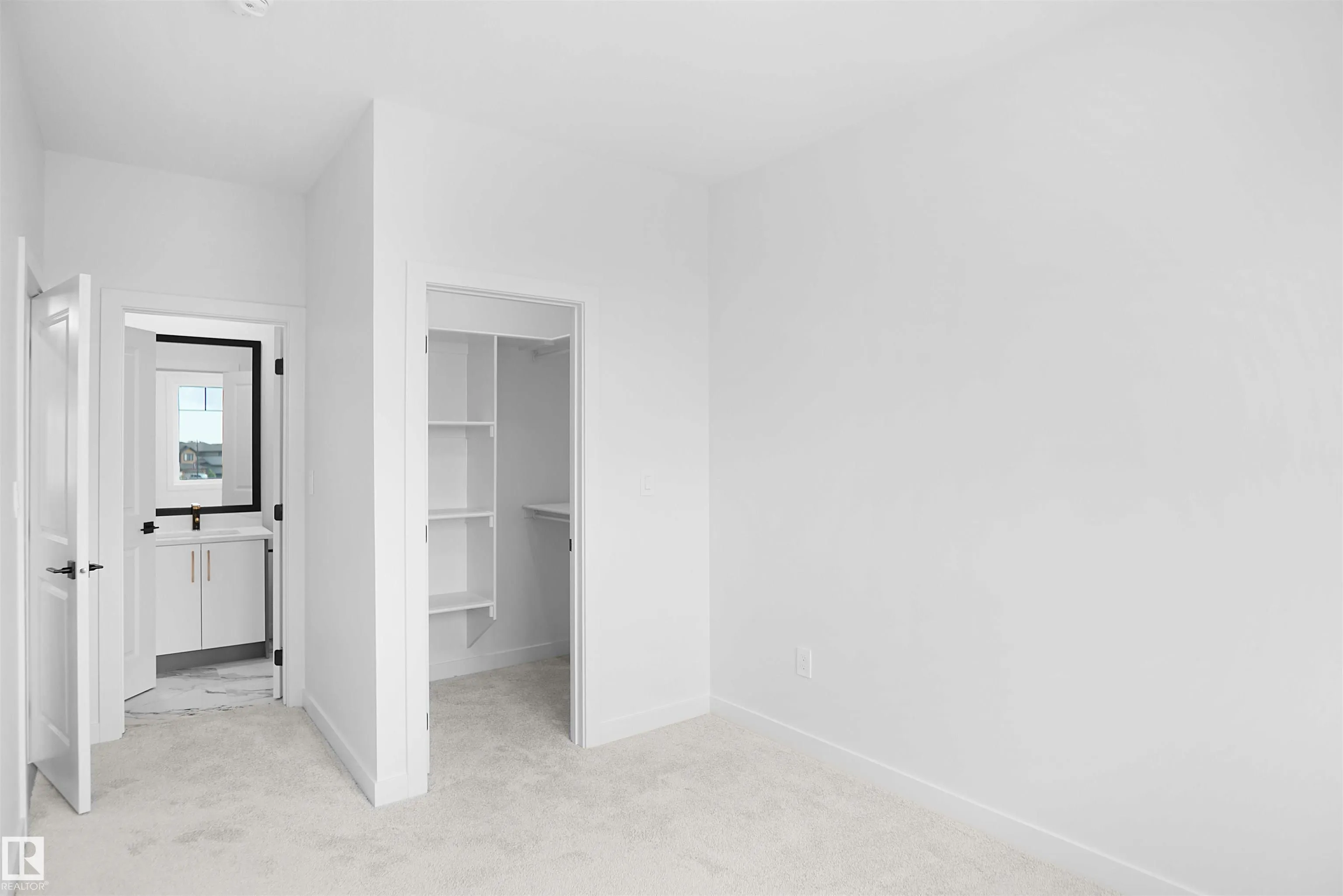 13 Axelwood Crescent