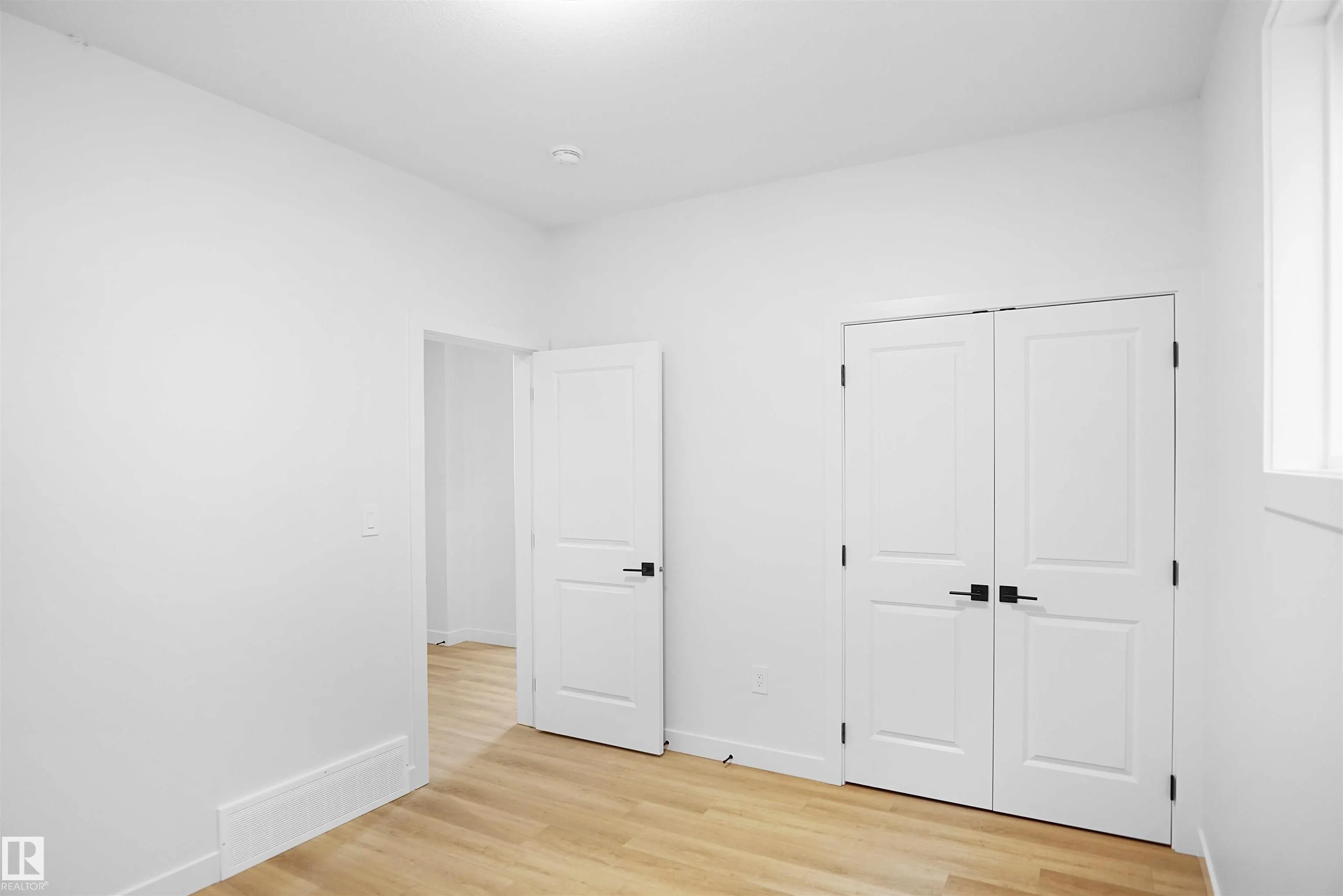 13 Axelwood Crescent