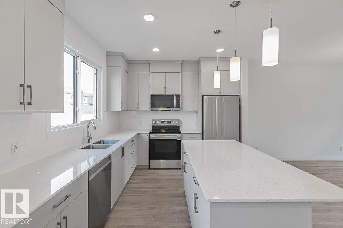 3975 WREN Loop