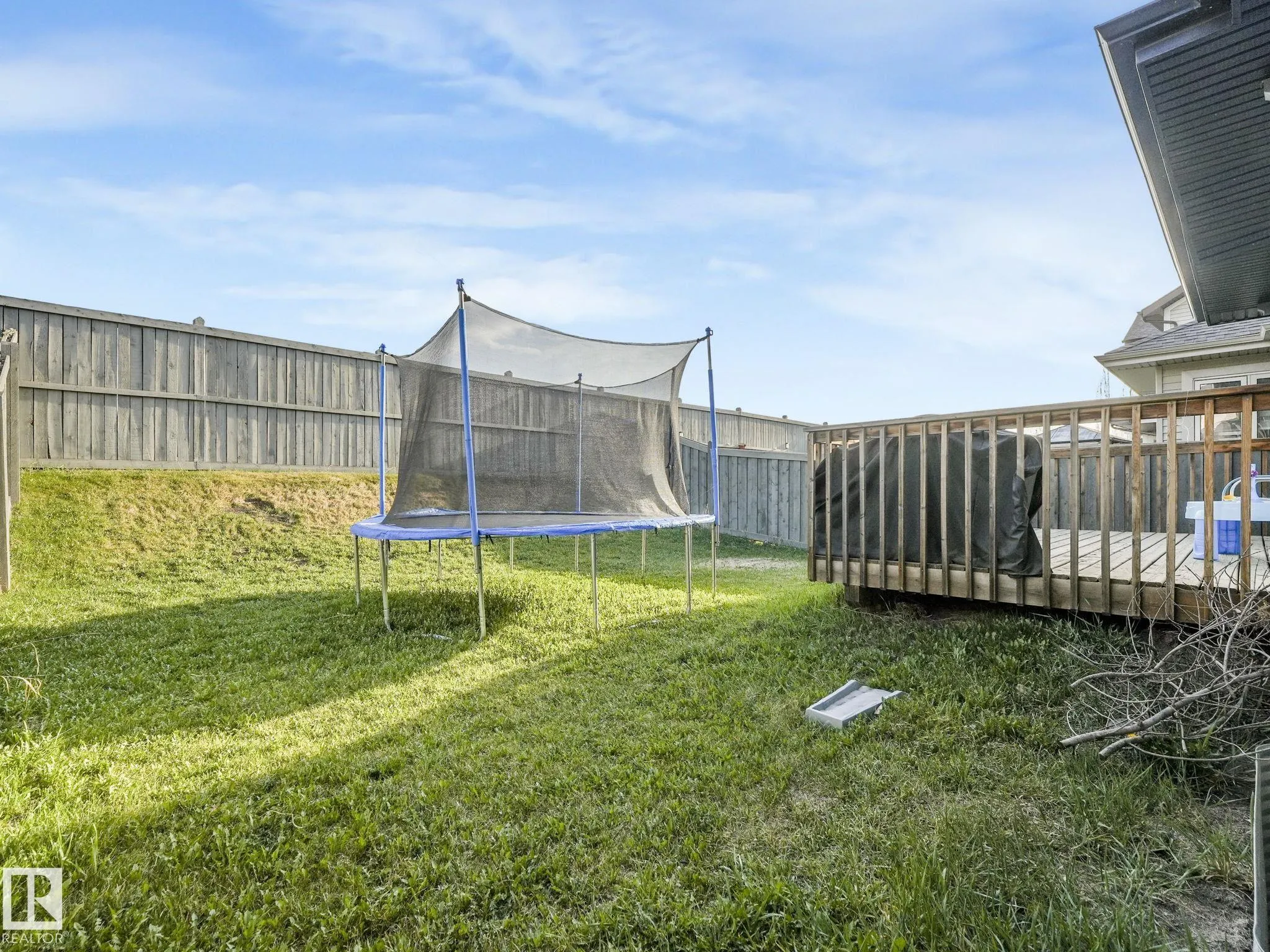 2651 ANDERSON Crescent