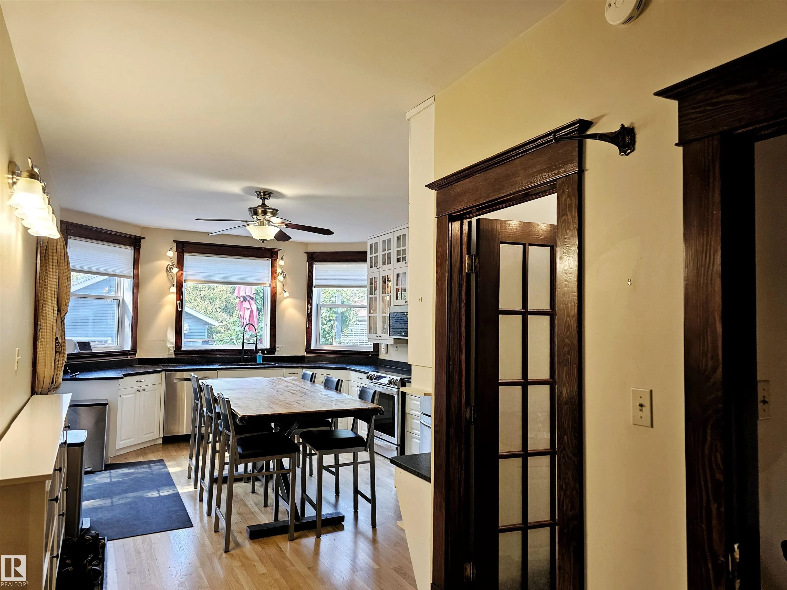 10804 125 Street