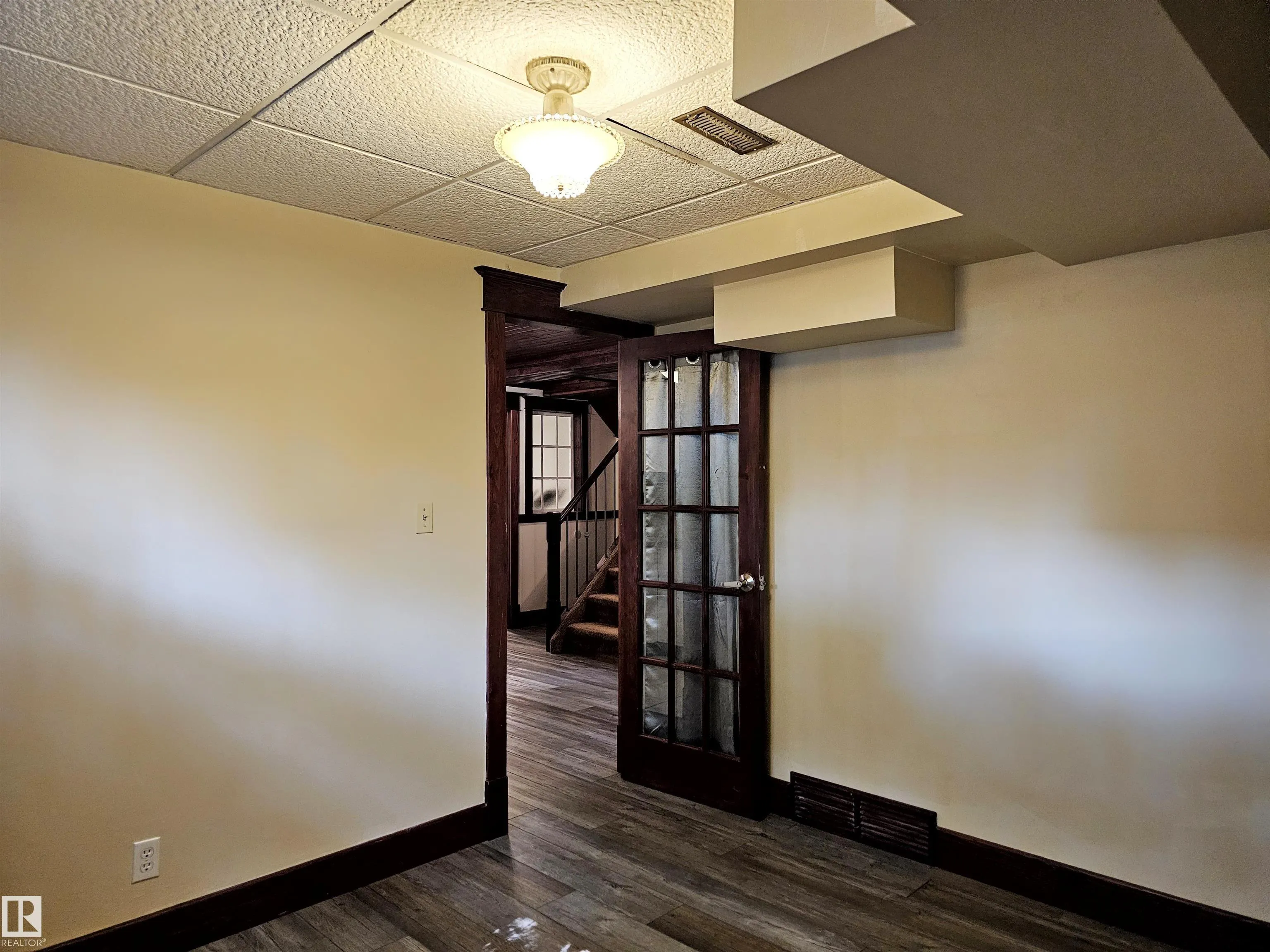 10804 125 Street